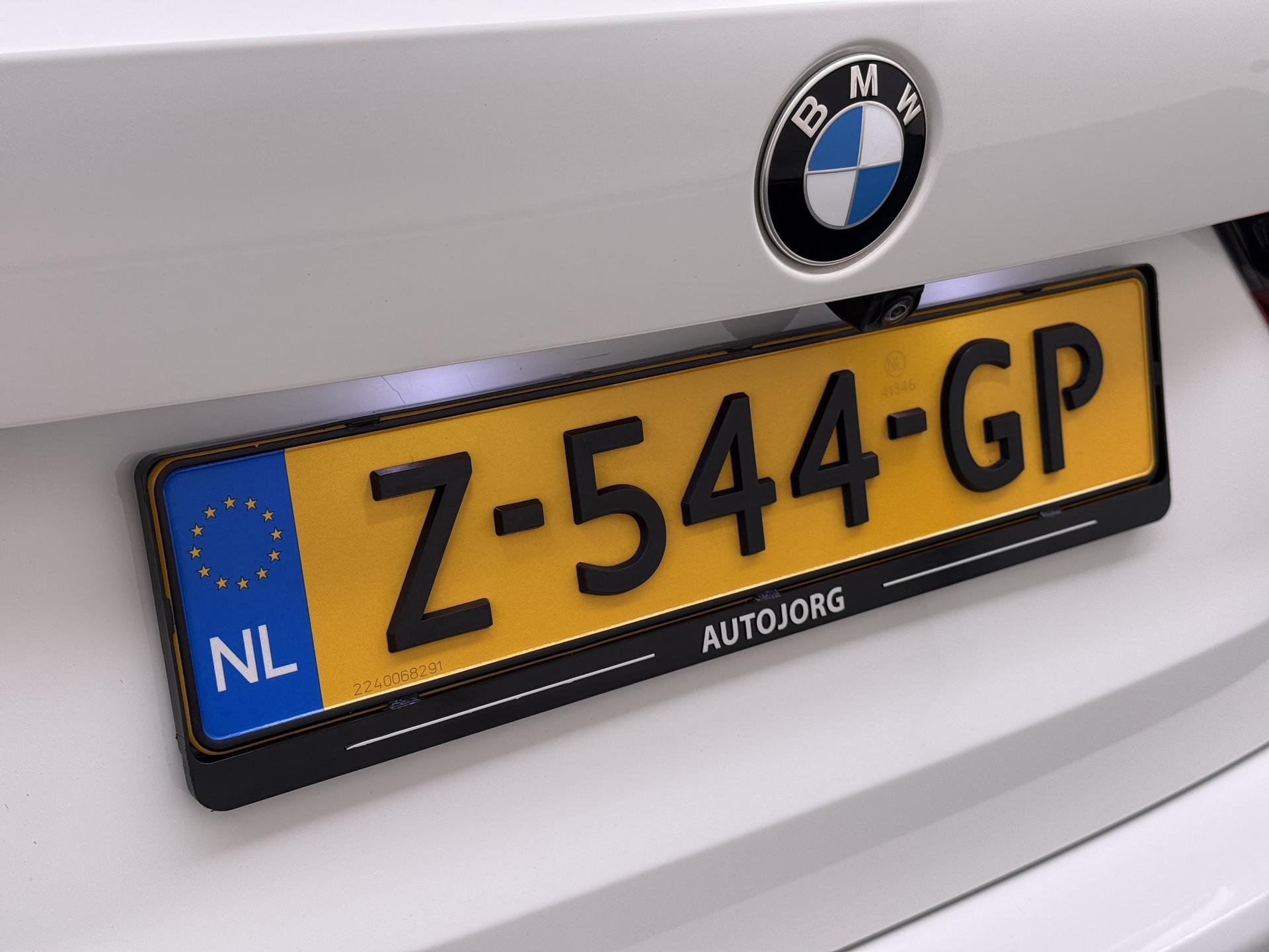 BMW 3-serie Touring 330e High Executive 5