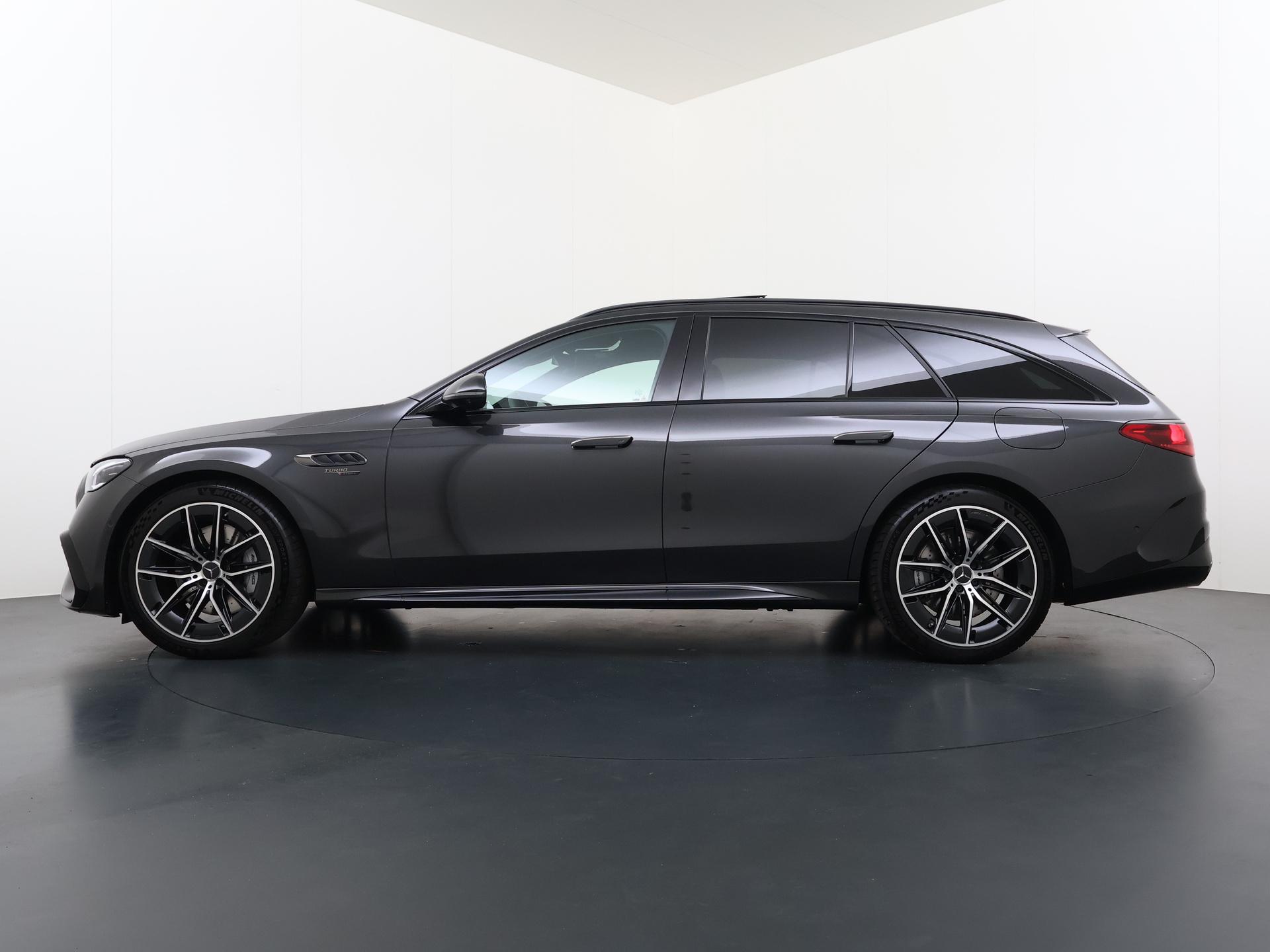 Mercedes-Benz E-klasse Estate AMG 53 4MATIC+ 2