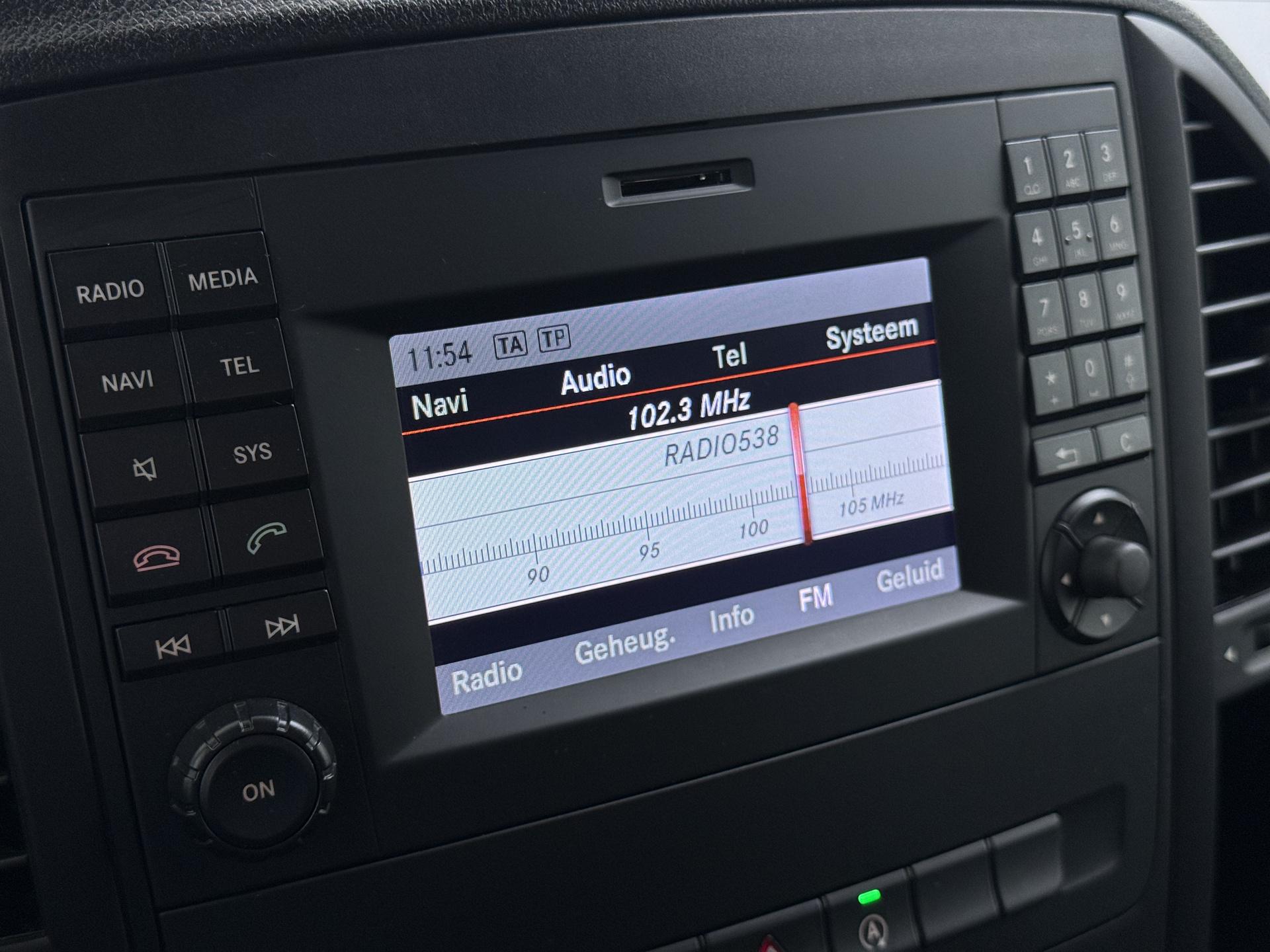Mercedes-Benz Vito 114 CDI Lang DC Comfort Business Ambition 28