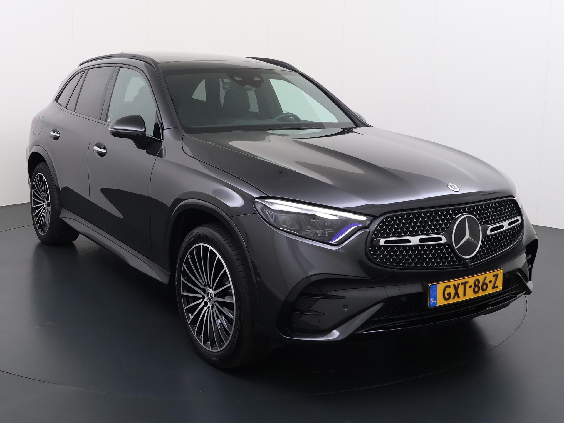 Mercedes-Benz GLC-klasse 300e 4MATIC AMG Line 12