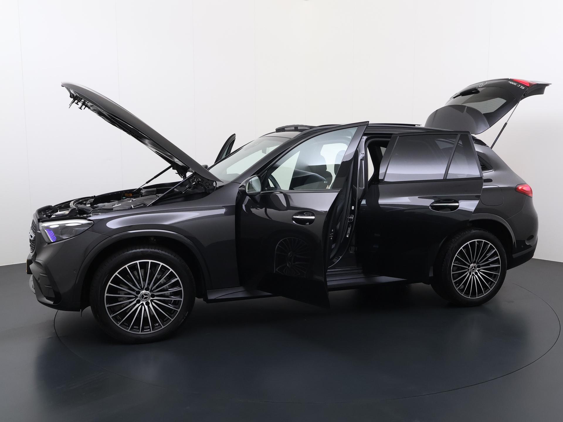 Mercedes-Benz GLC-klasse 300e 4MATIC AMG Line 16