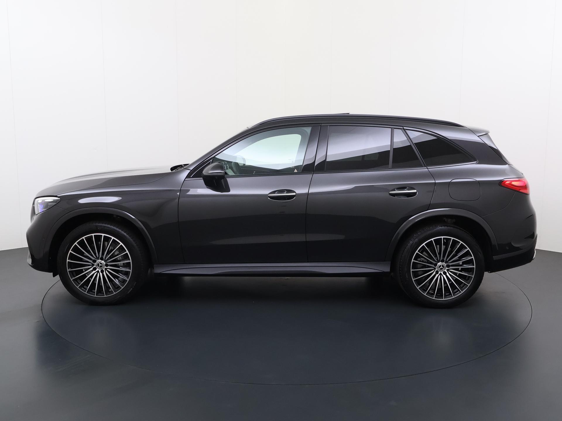 Mercedes-Benz GLC-klasse 300e 4MATIC AMG Line 2