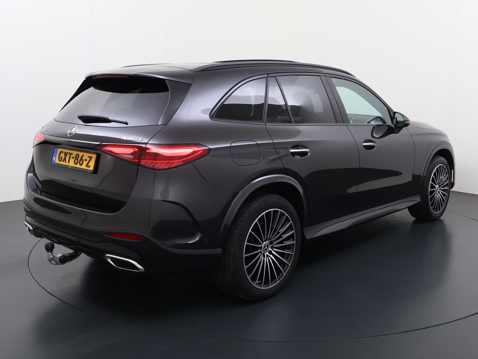 Mercedes-Benz GLC-klasse 300e 4MATIC AMG Line 8