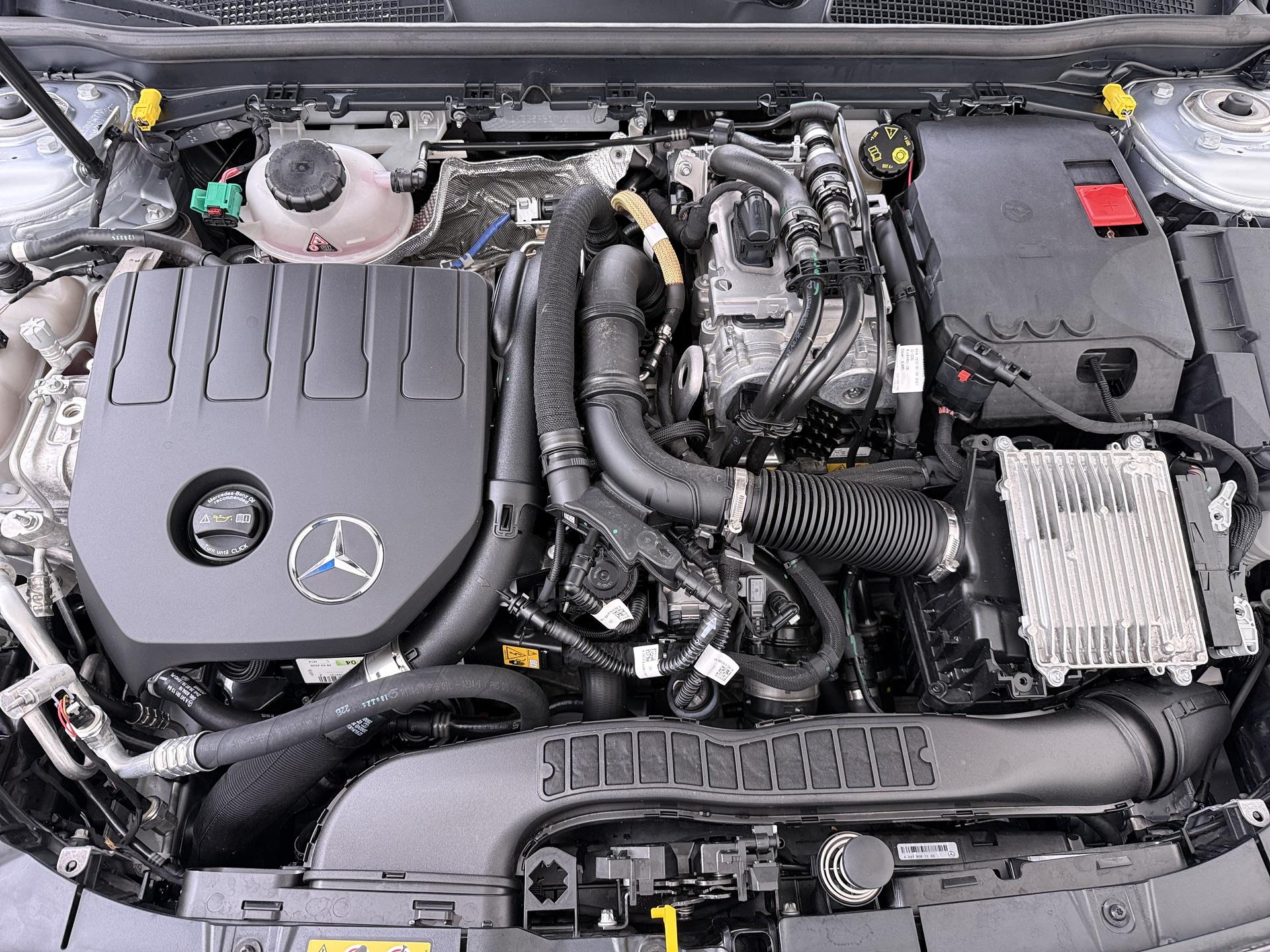Mercedes-Benz A-klasse 250 e AMG Business Solution 20