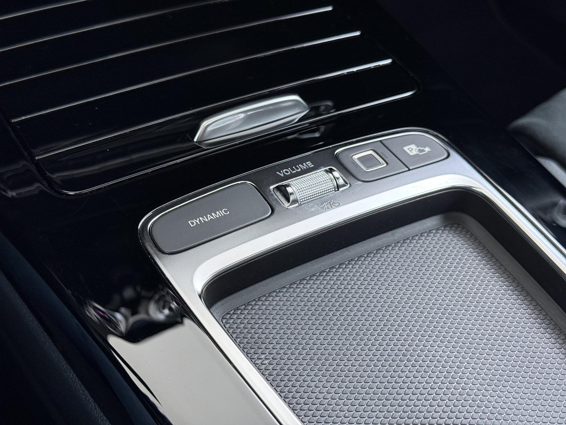 Mercedes-Benz A-klasse 250 e AMG Business Solution 46