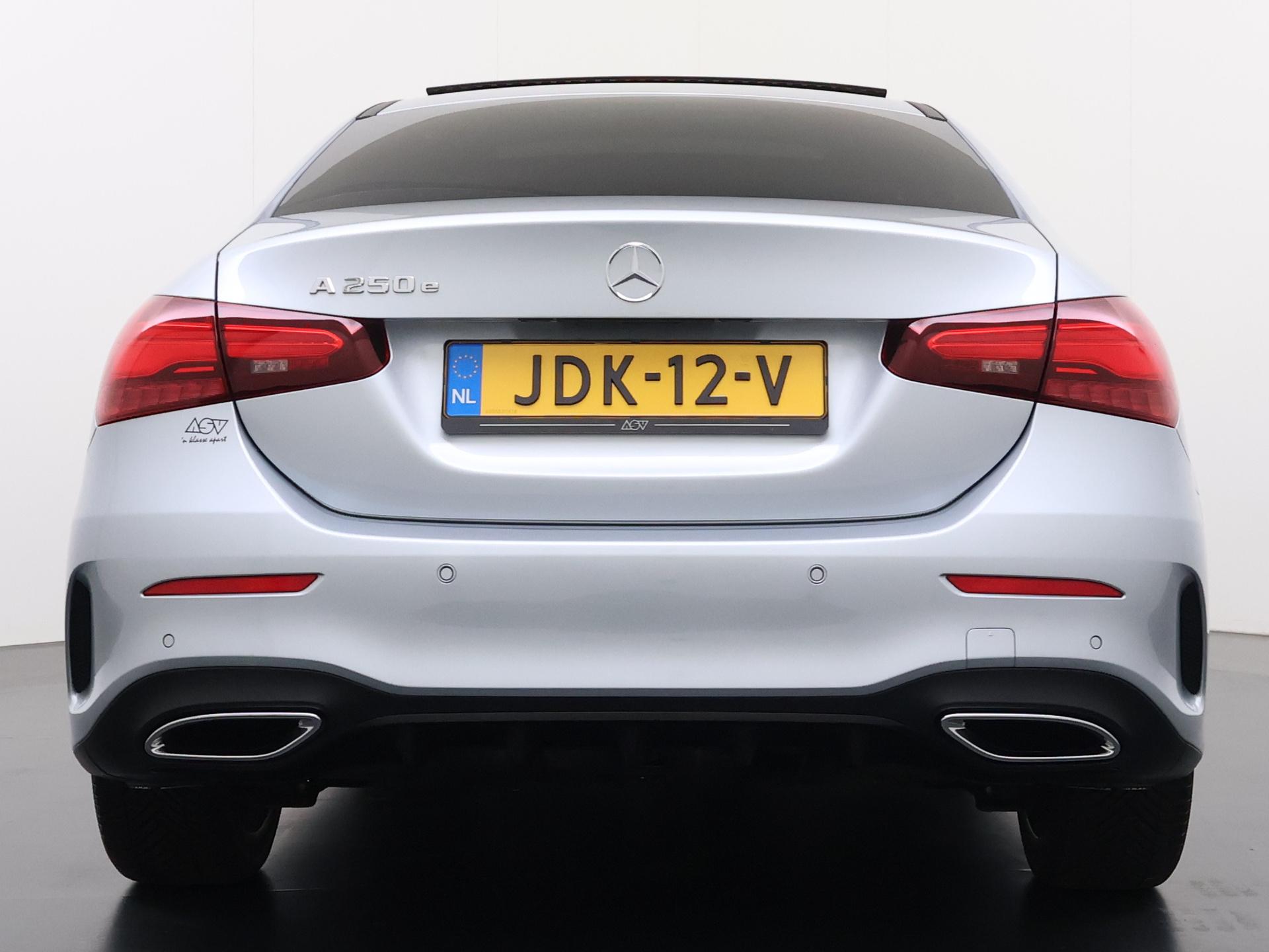 Mercedes-Benz A-klasse 250 e AMG Business Solution 6