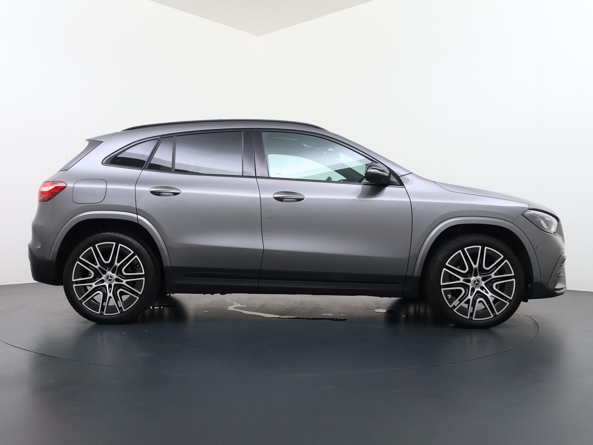Mercedes-Benz GLA-klasse 250 e AMG Business Solution 10