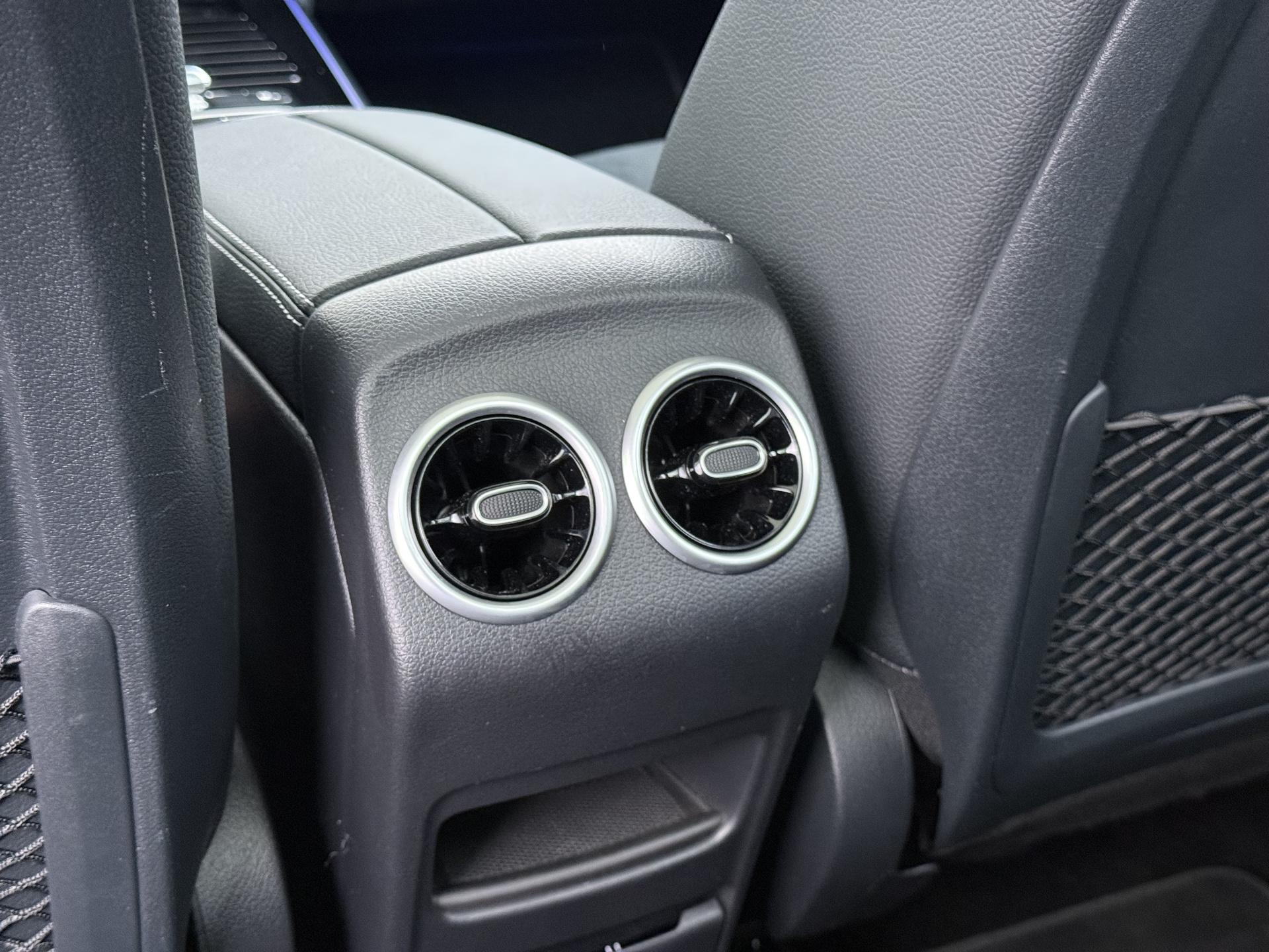 Mercedes-Benz GLA-klasse 250 e AMG Business Solution 28