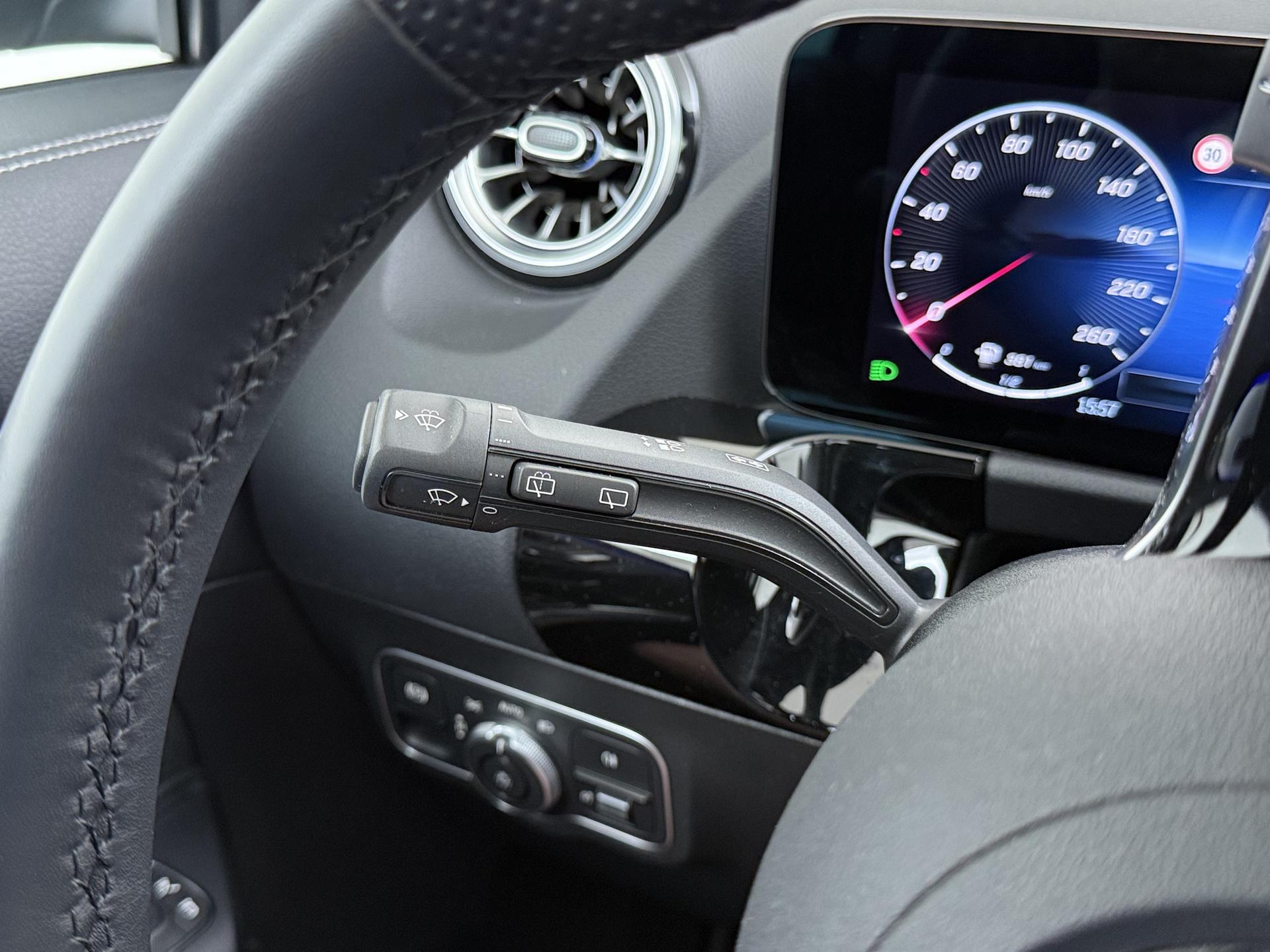 Mercedes-Benz GLA-klasse 250 e AMG Business Solution 33