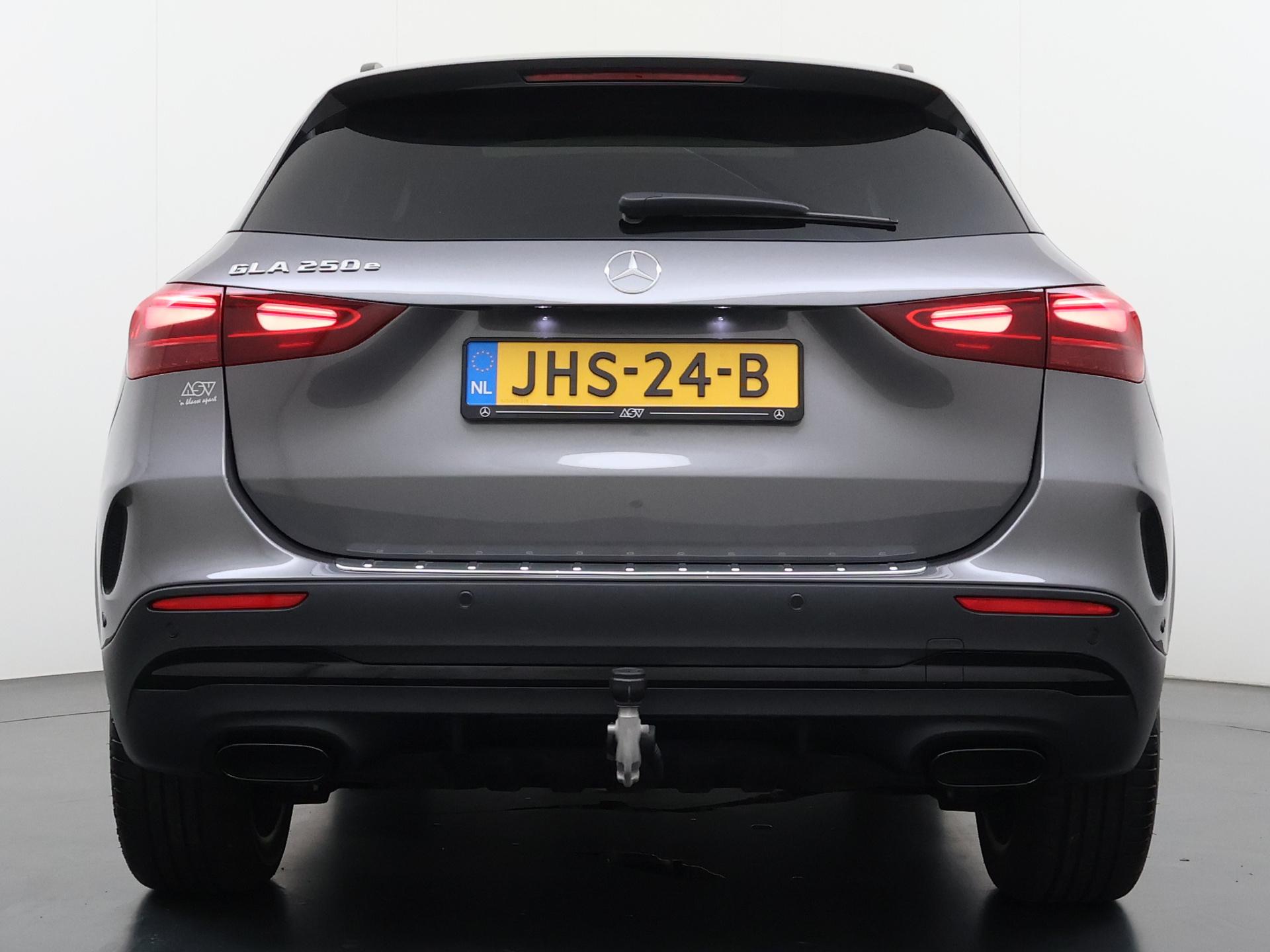 Mercedes-Benz GLA-klasse 250 e AMG Business Solution 6