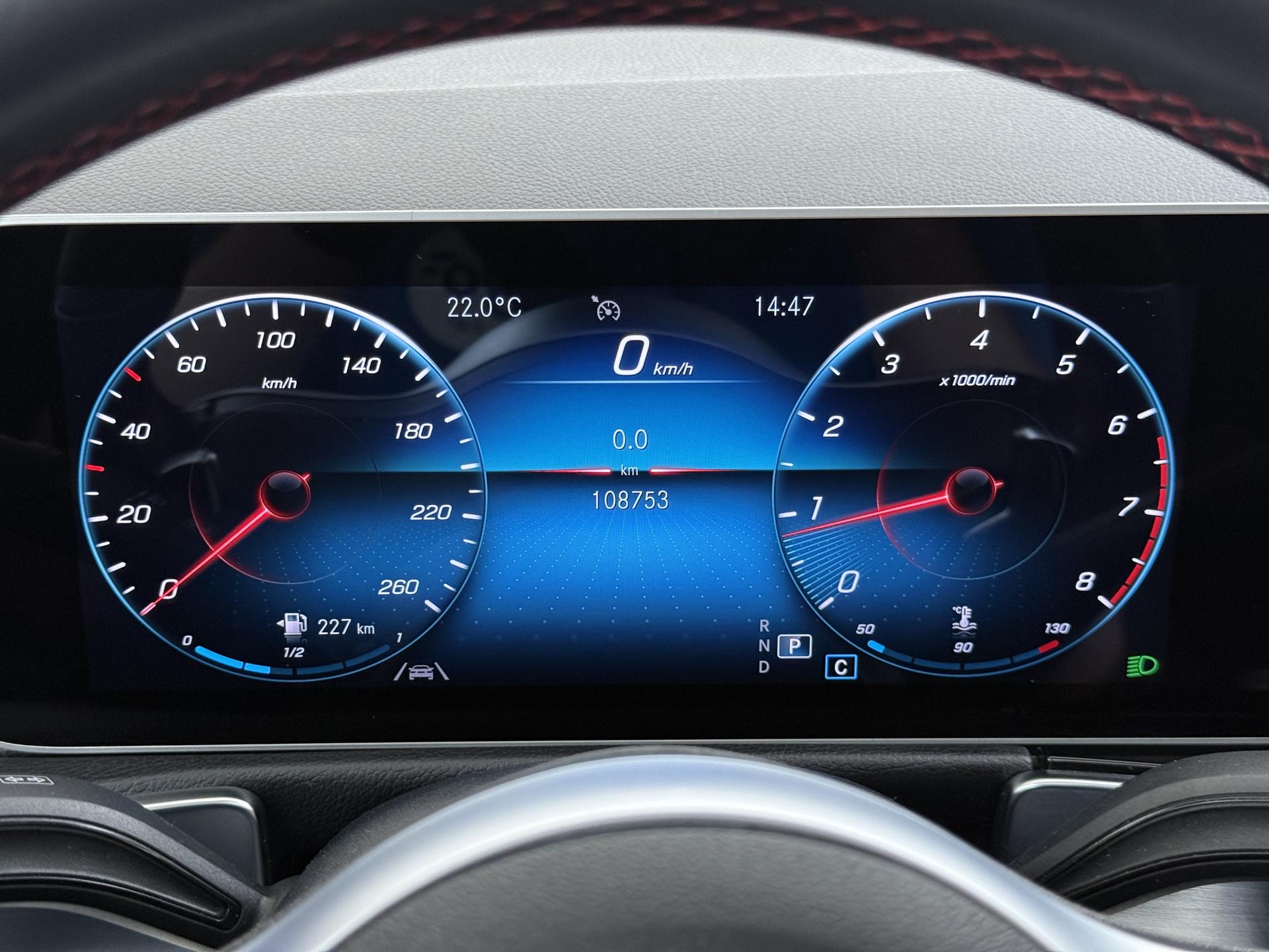 Mercedes-Benz GLB 200 AMG Premium Plus 35