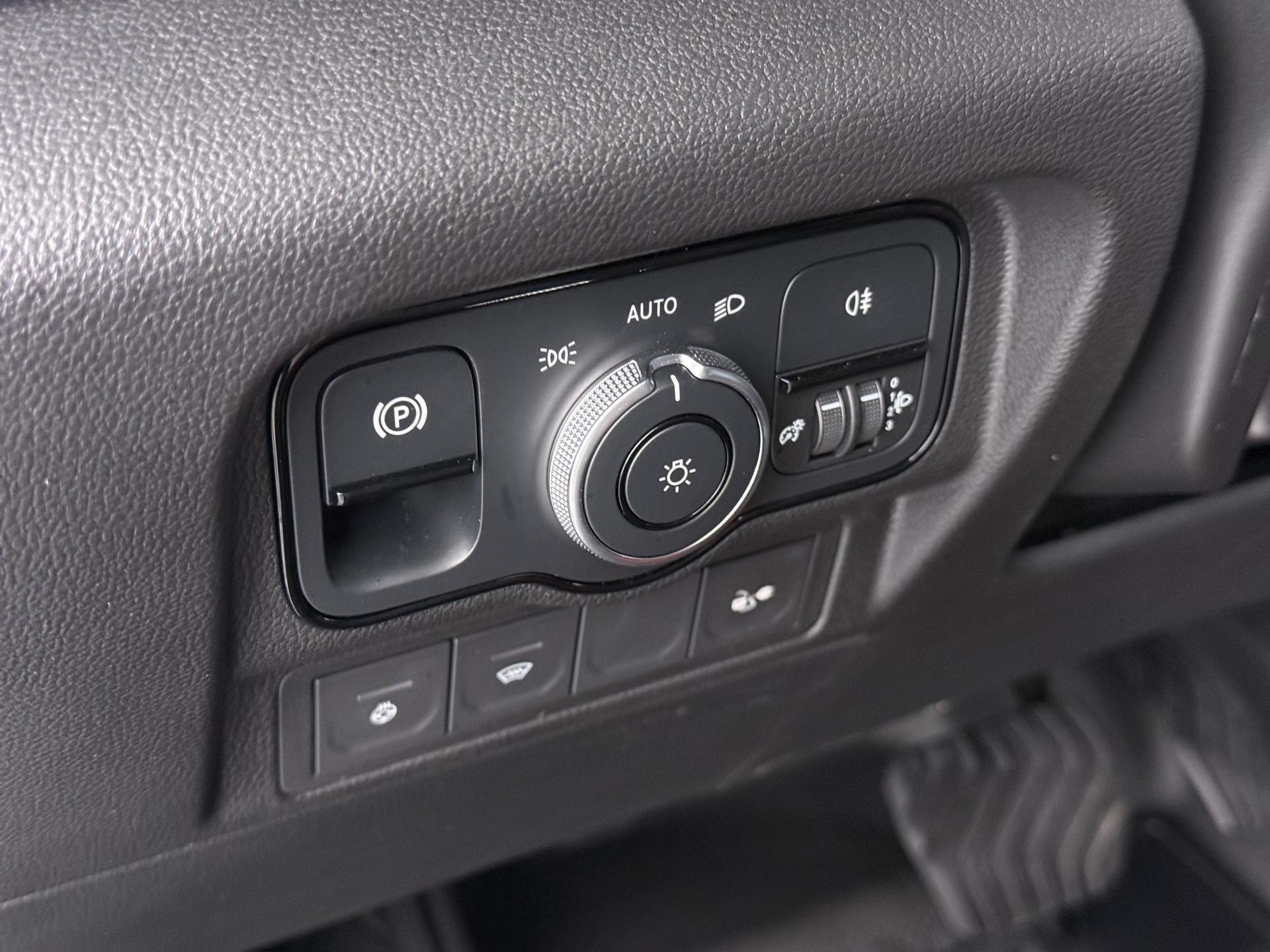 Mercedes-Benz eCitan L1 Pro 51 kWh 26