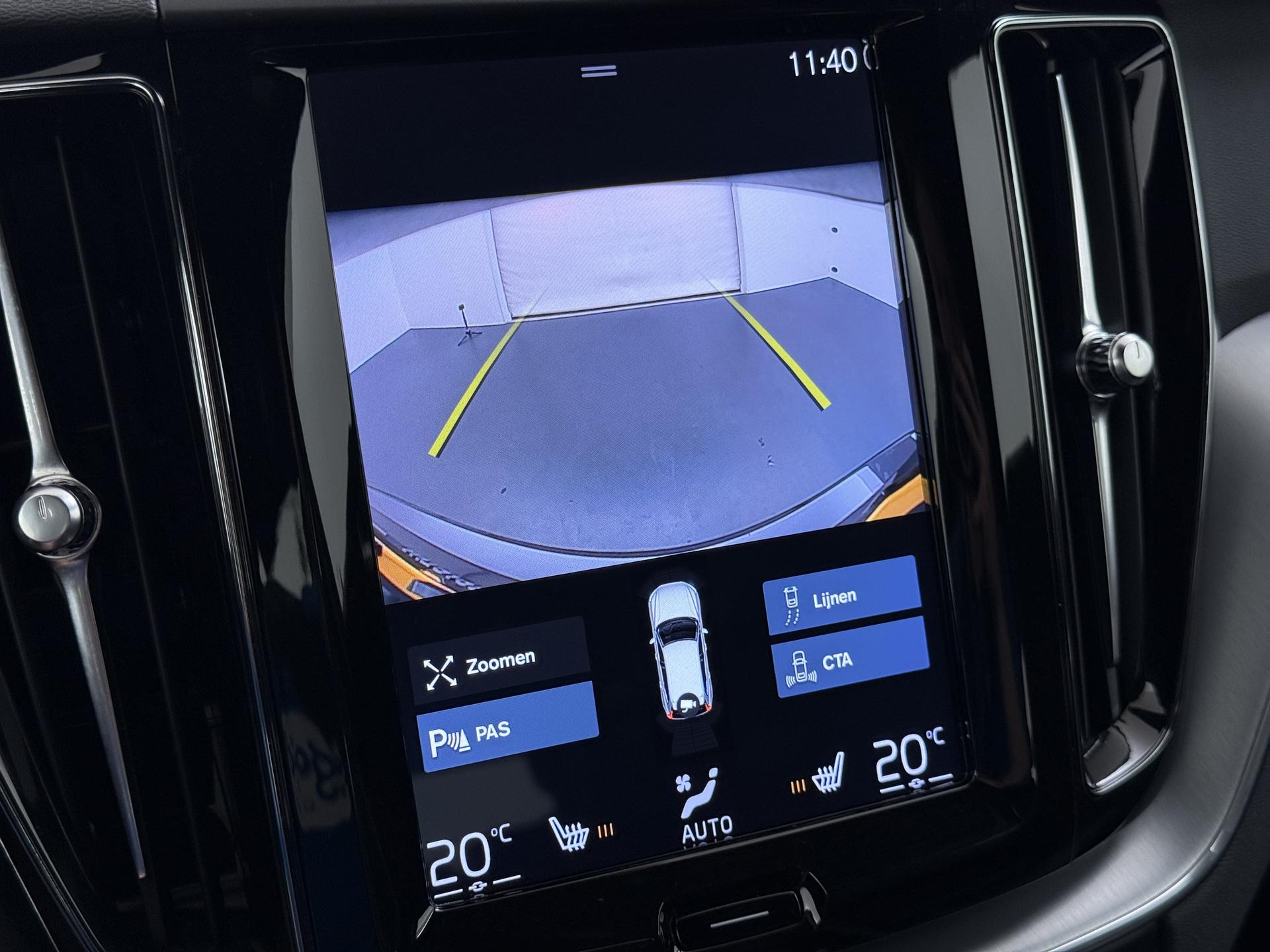 Volvo XC60 2.0 T4 Momentum Pro 7