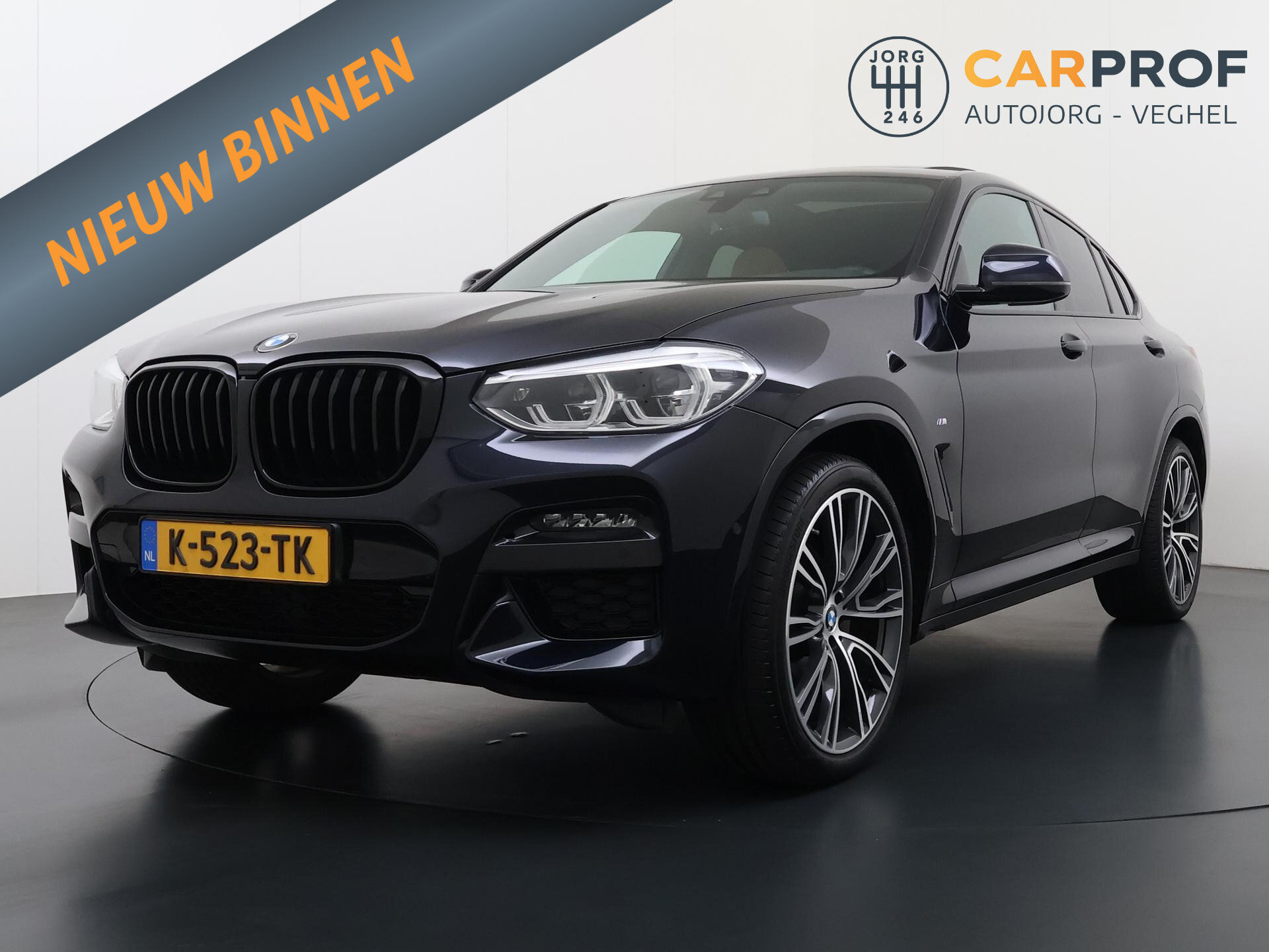 BMW X4 xDrive20i 0