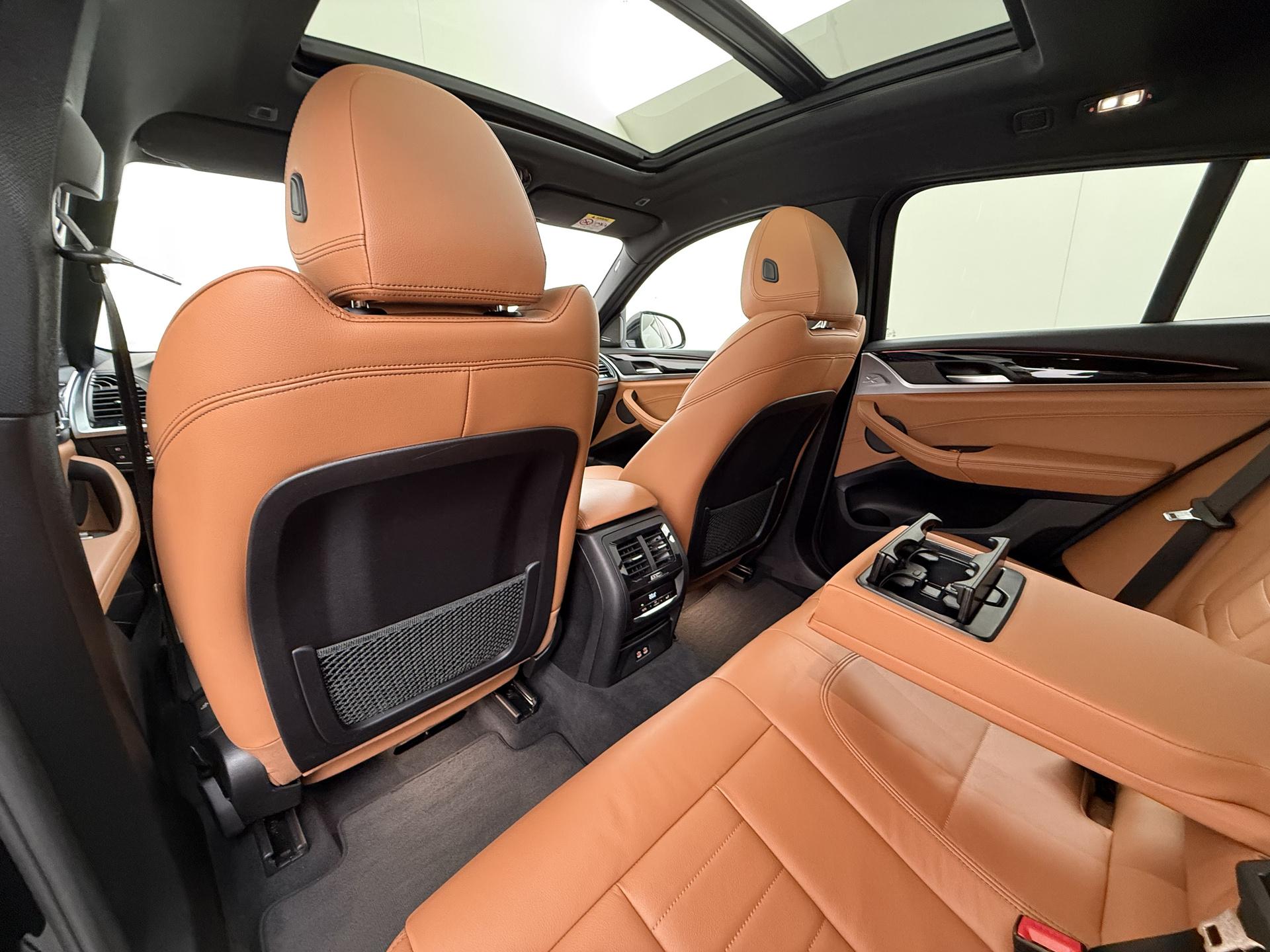 BMW X4 xDrive20i 16