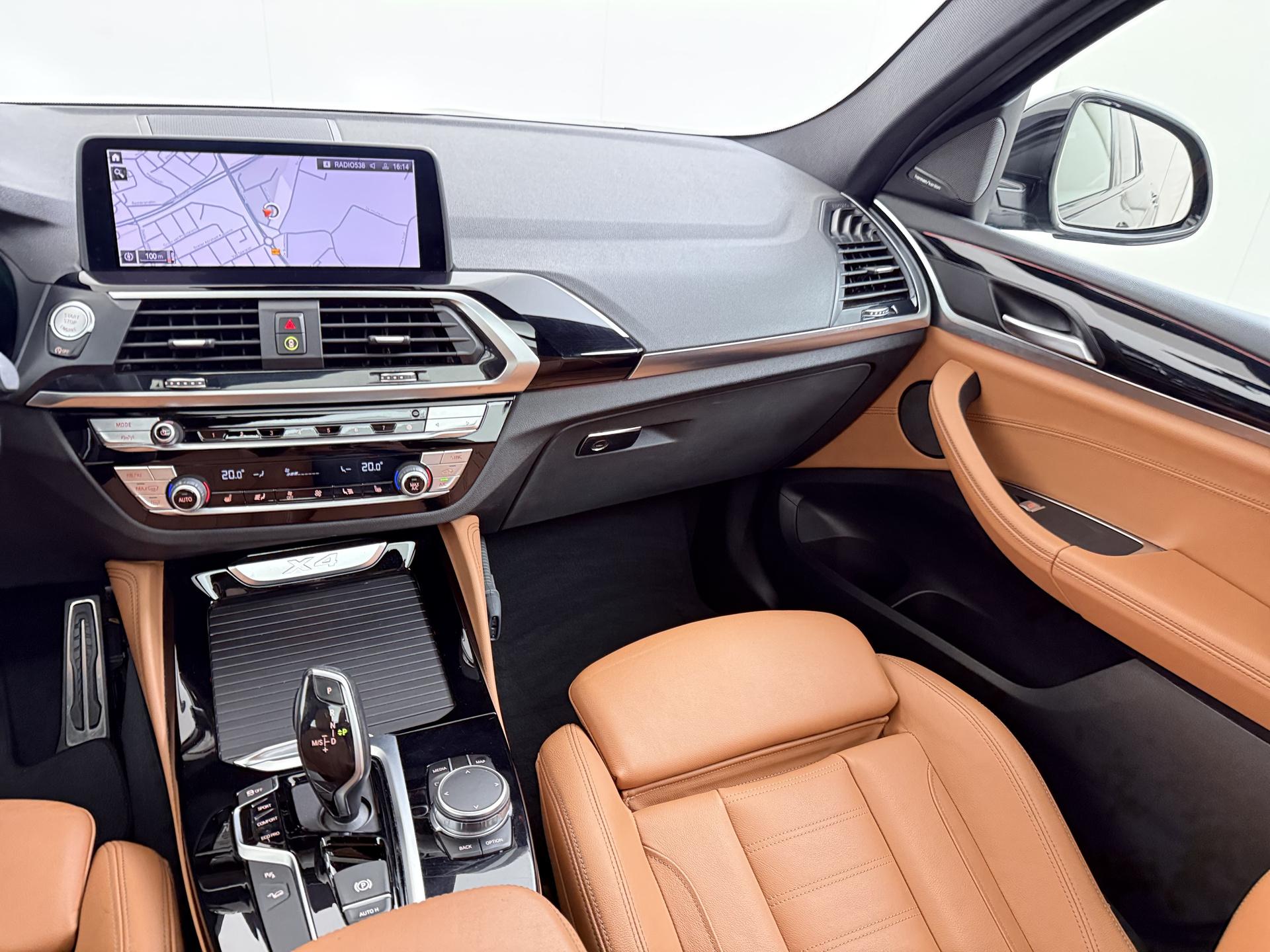 BMW X4 xDrive20i 20