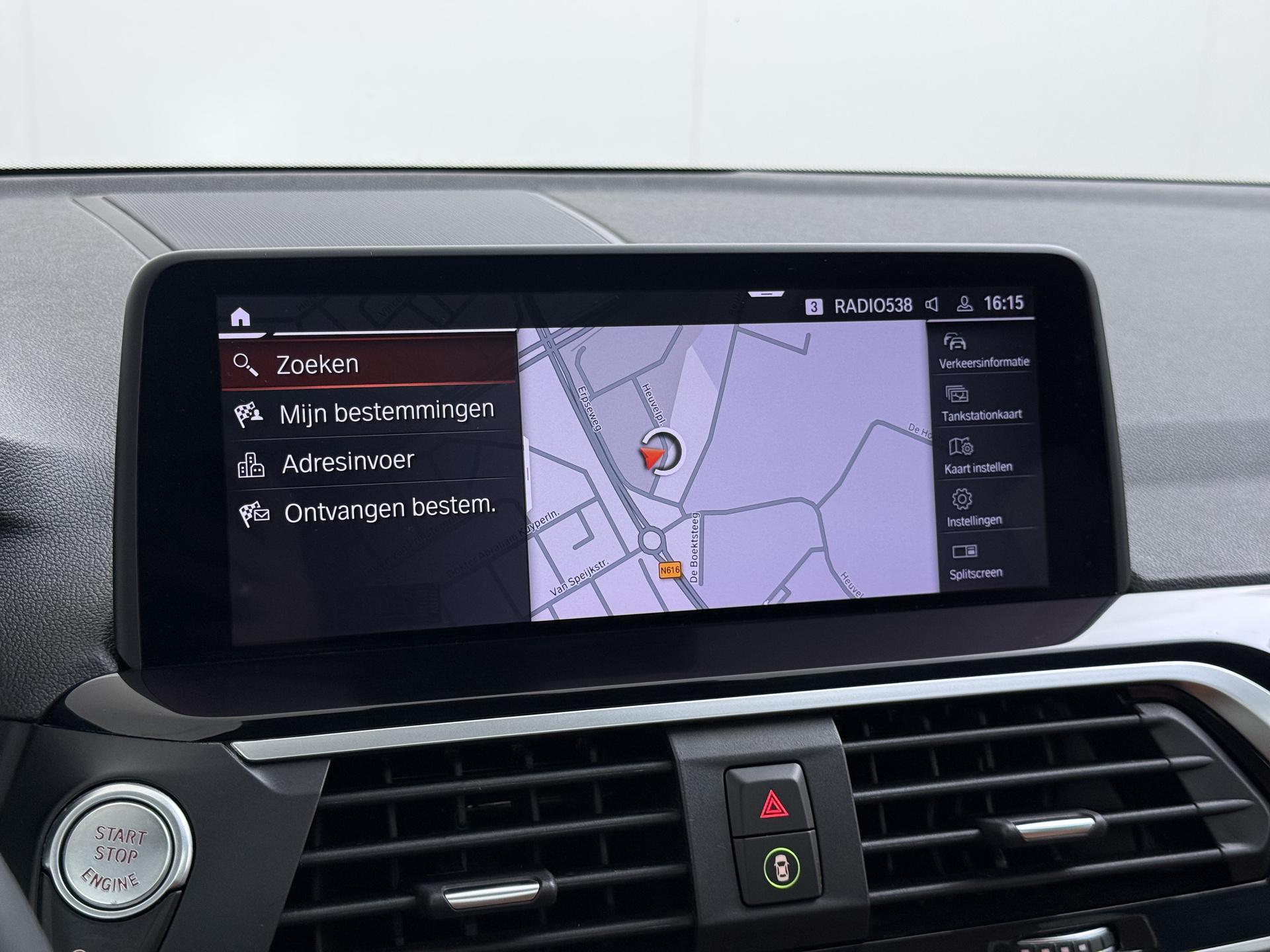BMW X4 xDrive20i 29
