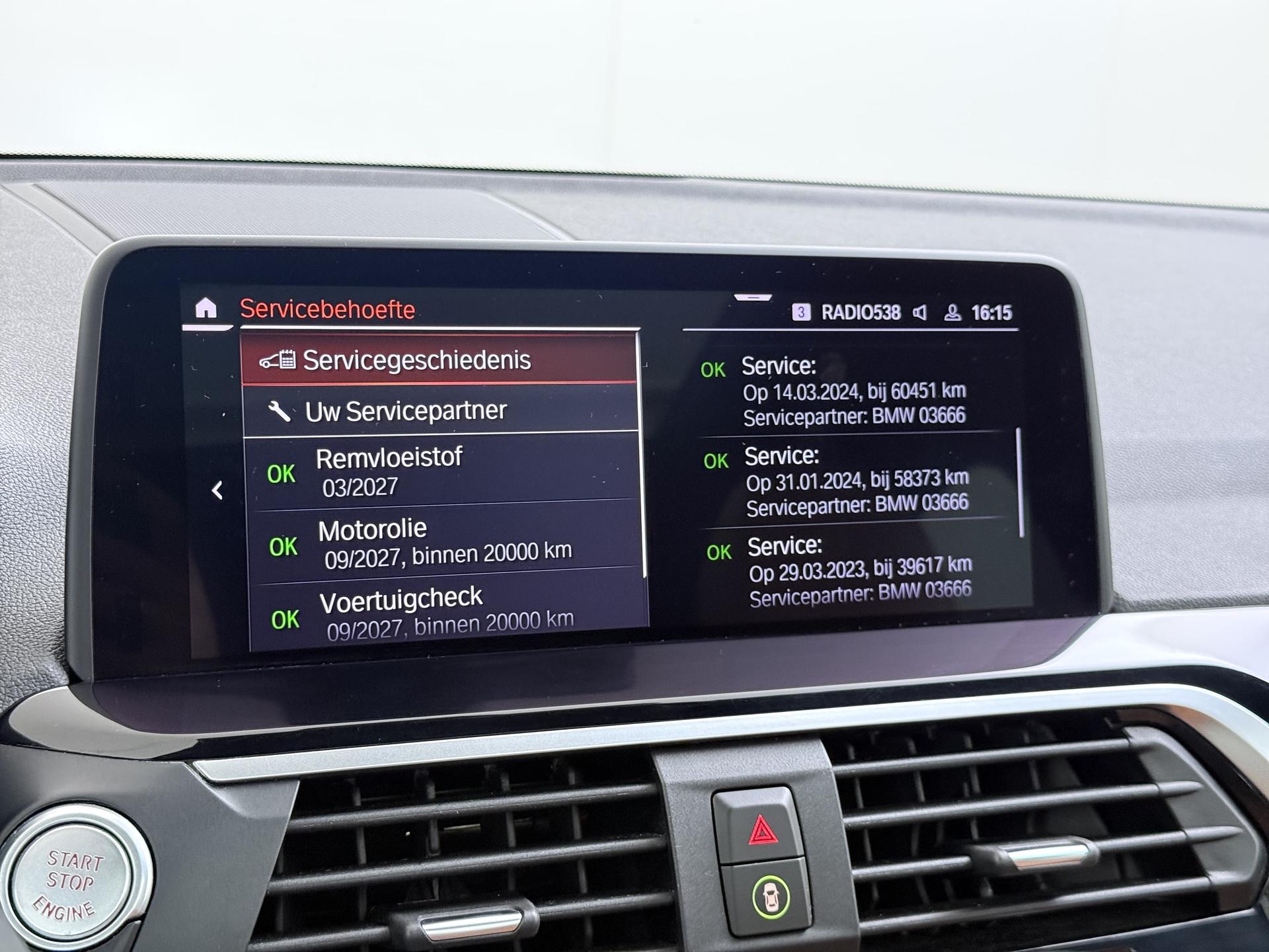 BMW X4 xDrive20i 32