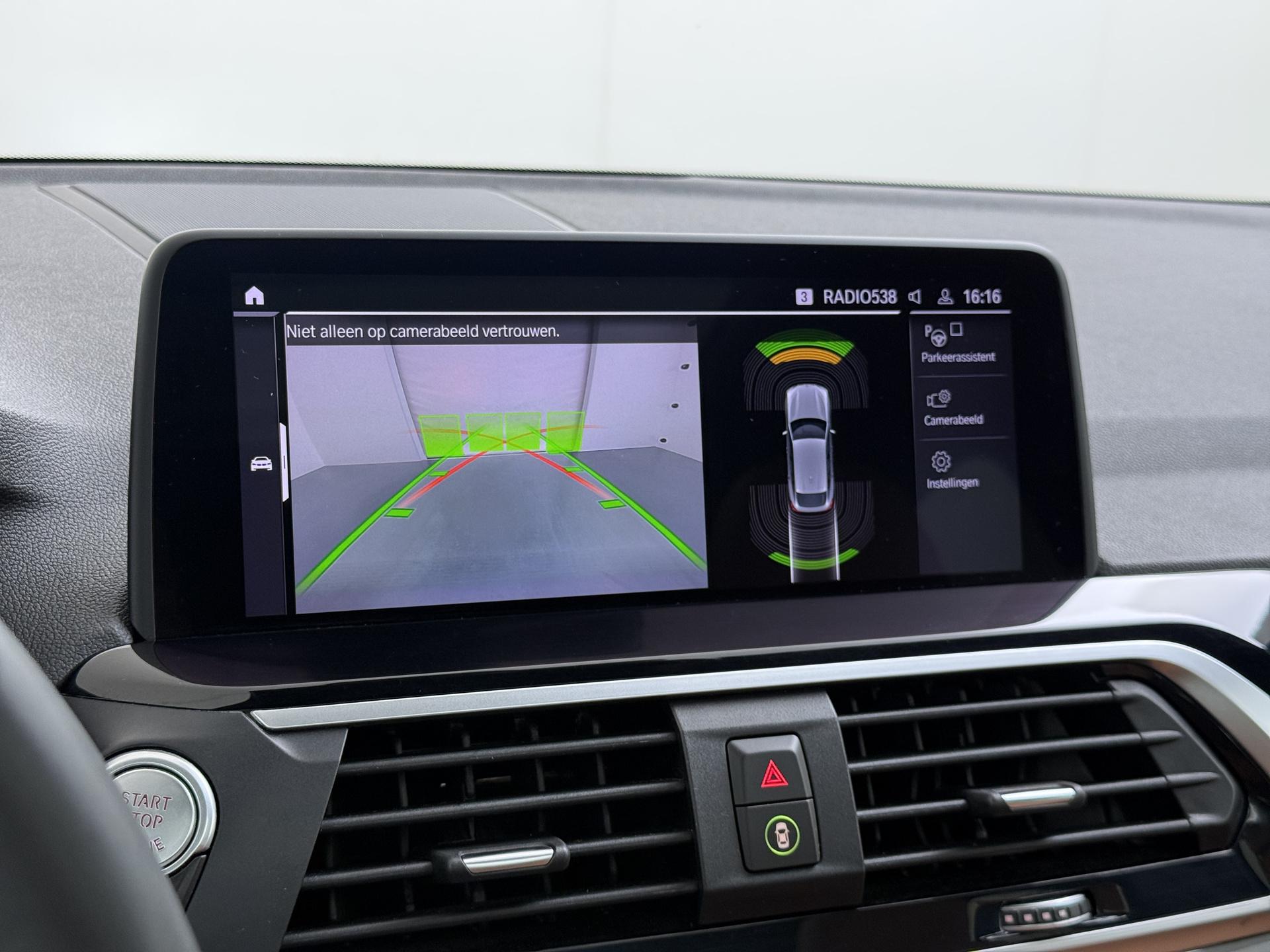 BMW X4 xDrive20i 35