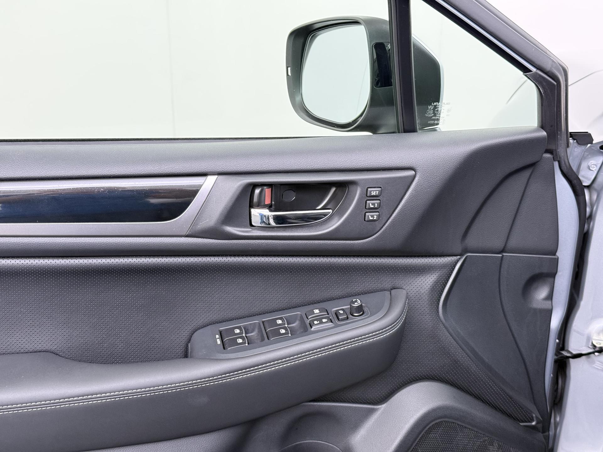 Subaru Outback 2.5i Premium 11