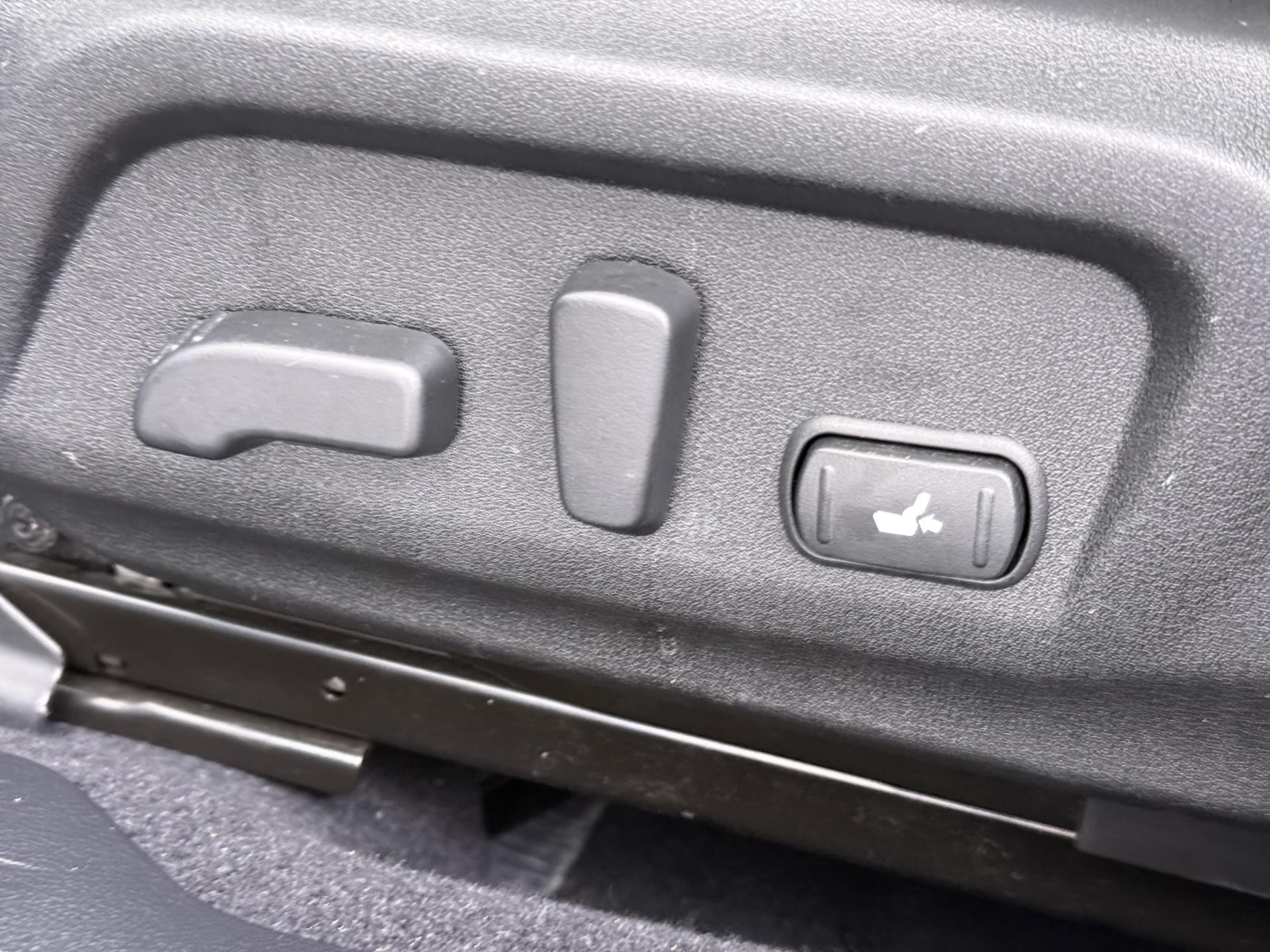 Subaru Outback 2.5i Premium 14