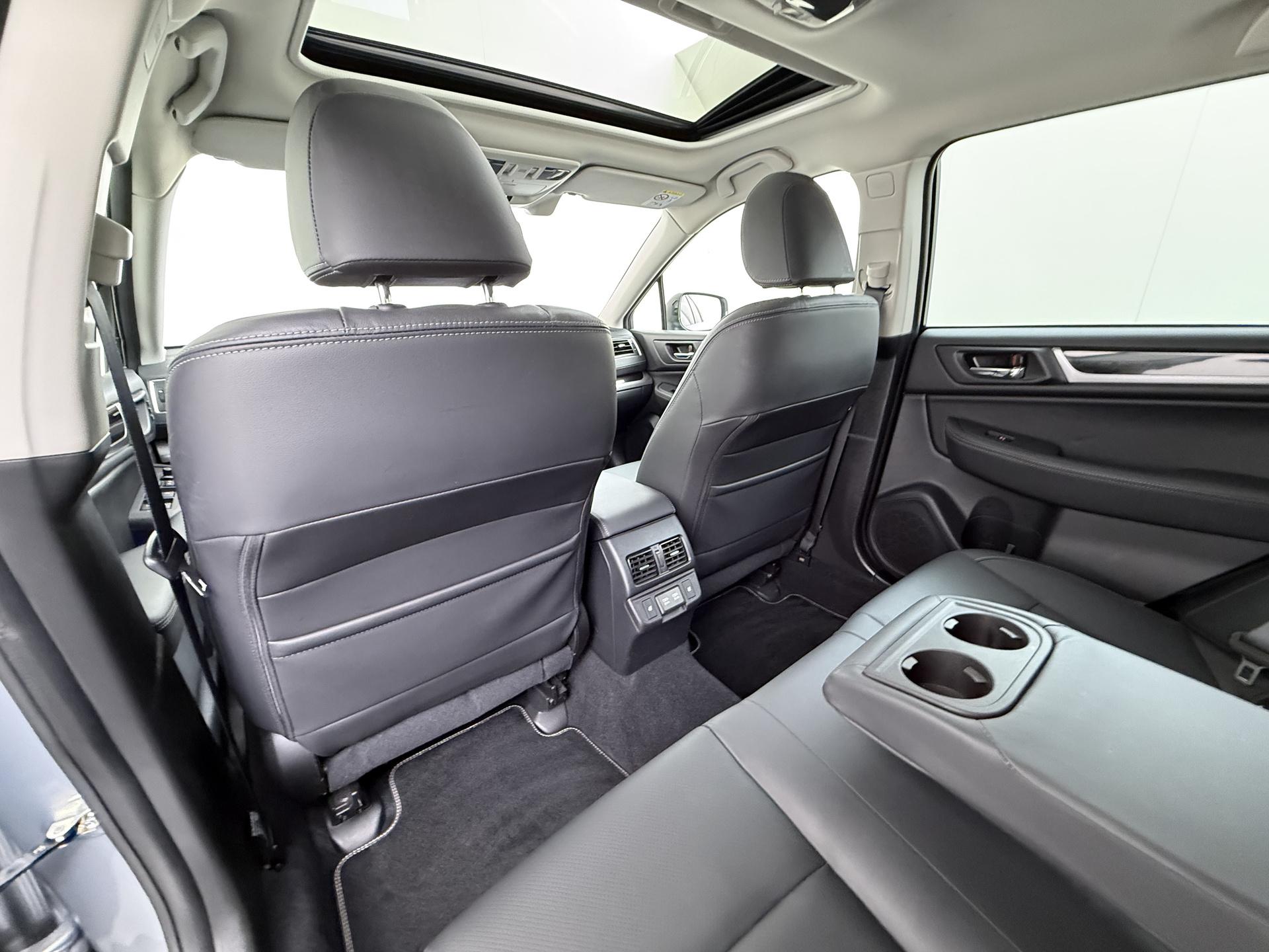 Subaru Outback 2.5i Premium 19