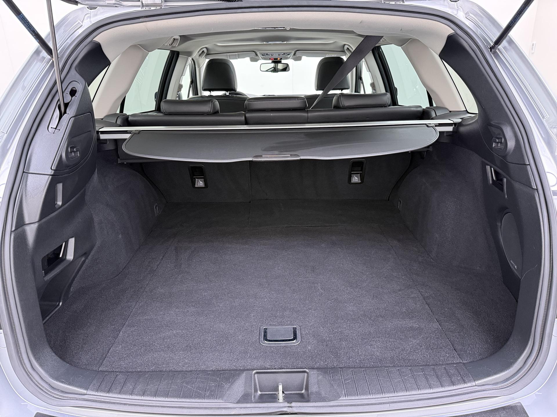 Subaru Outback 2.5i Premium 6