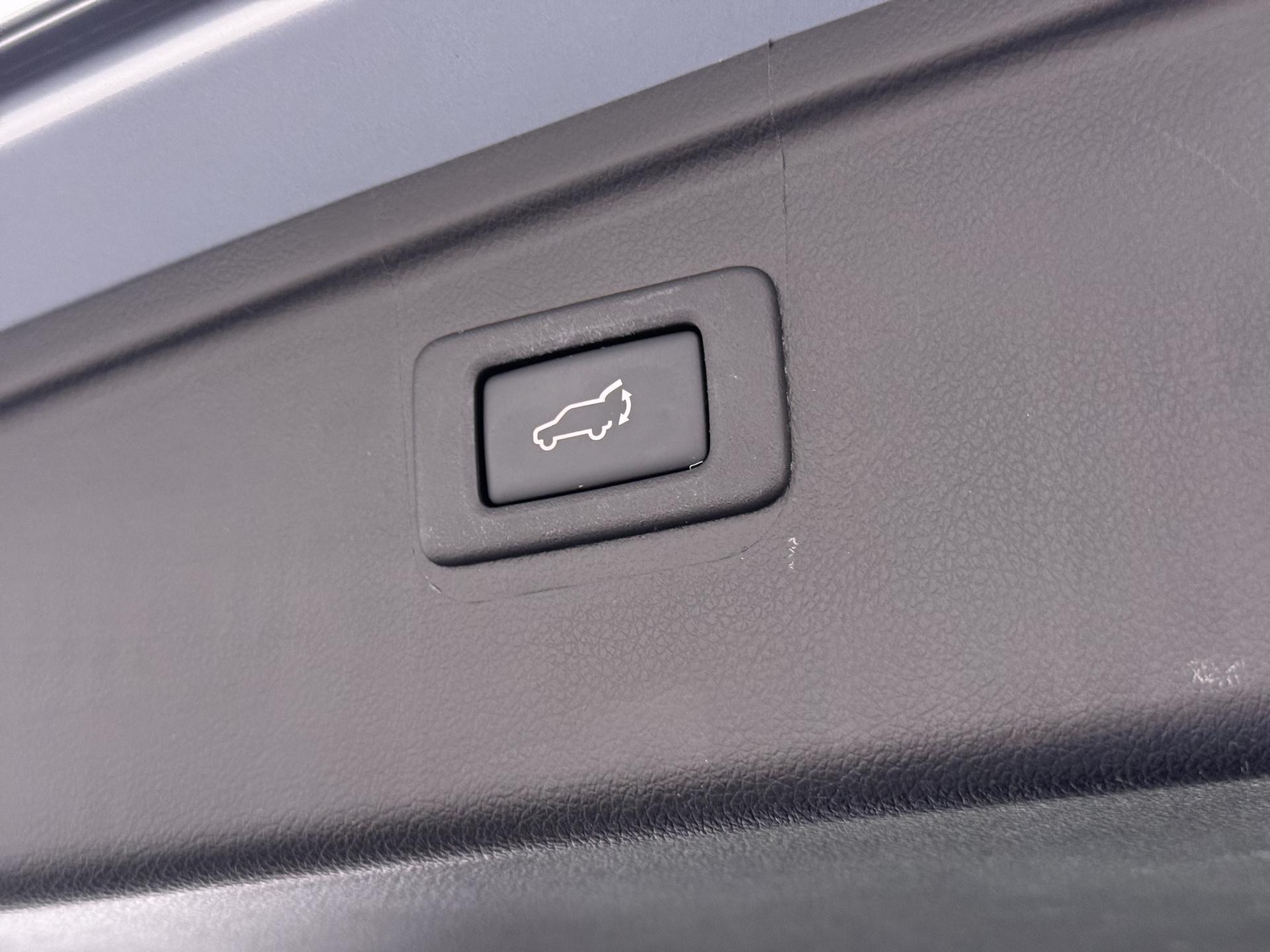 Subaru Outback 2.5i Premium 7