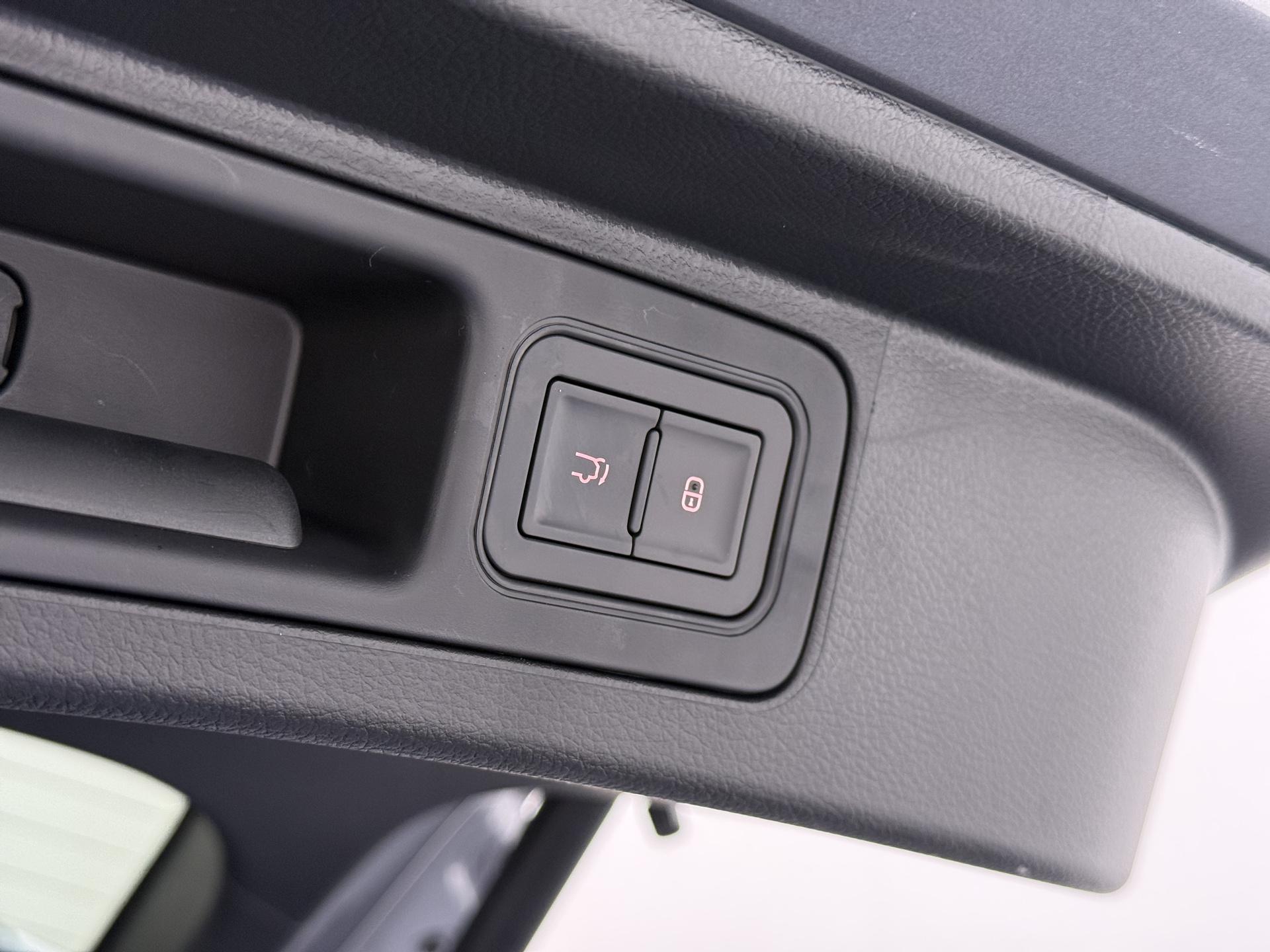 BYD SEAL U 1.5 DM-i FWD Boost 7