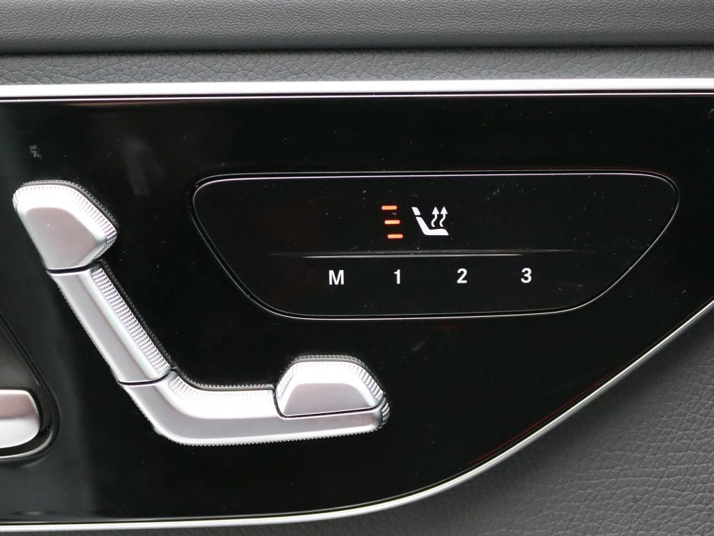 Mercedes-Benz C-klasse Estate 300 e AMG Business Solution 3