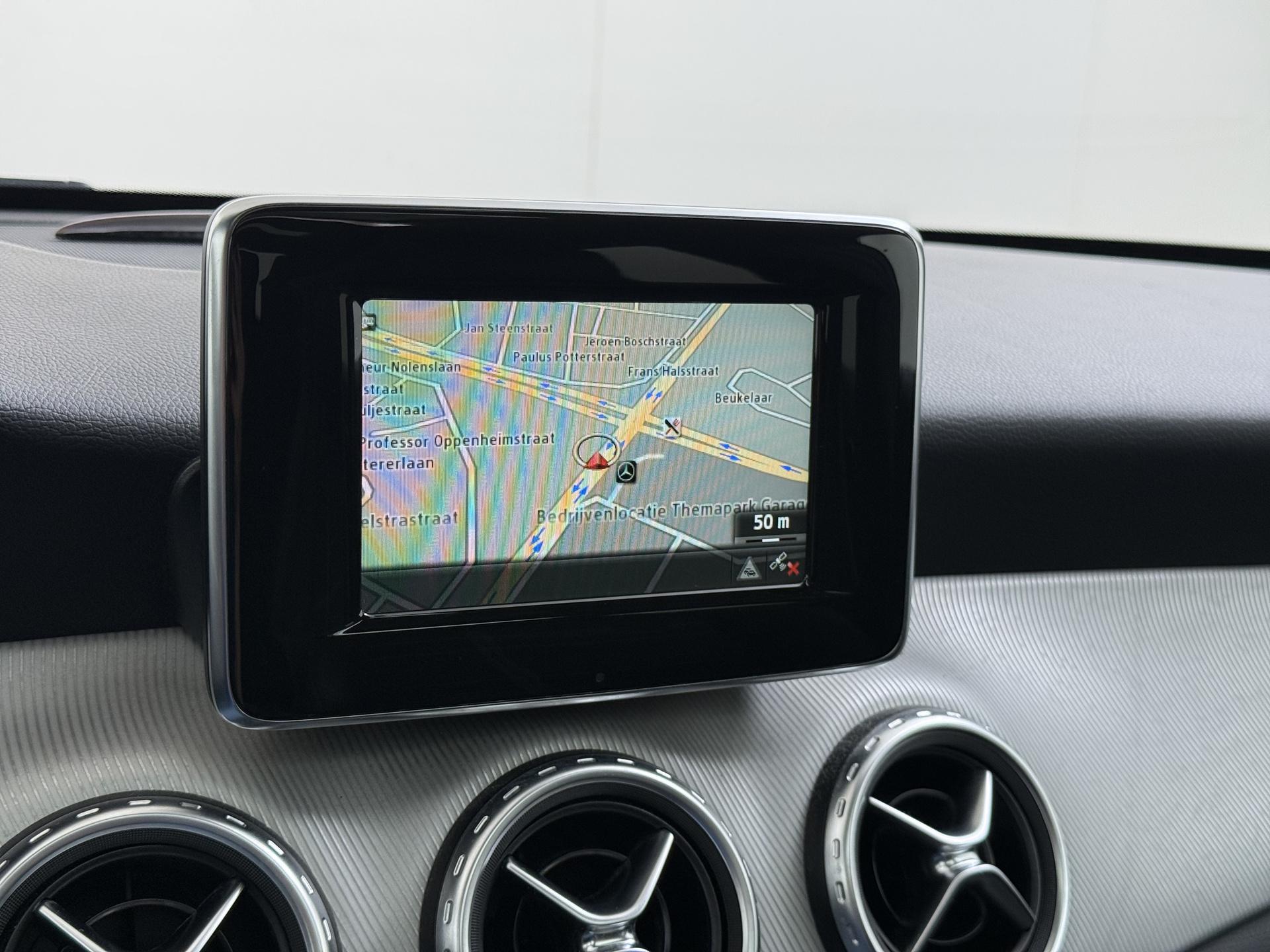 Mercedes-Benz GLA-klasse 200 Prestige 28