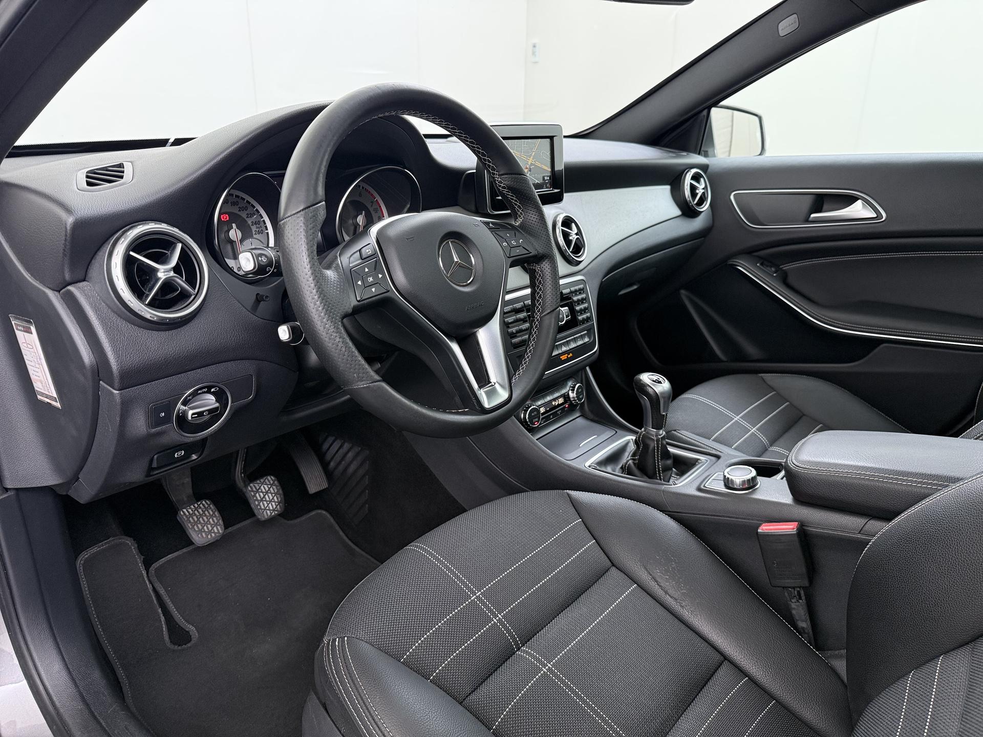 Mercedes-Benz GLA-klasse 200 Prestige 5