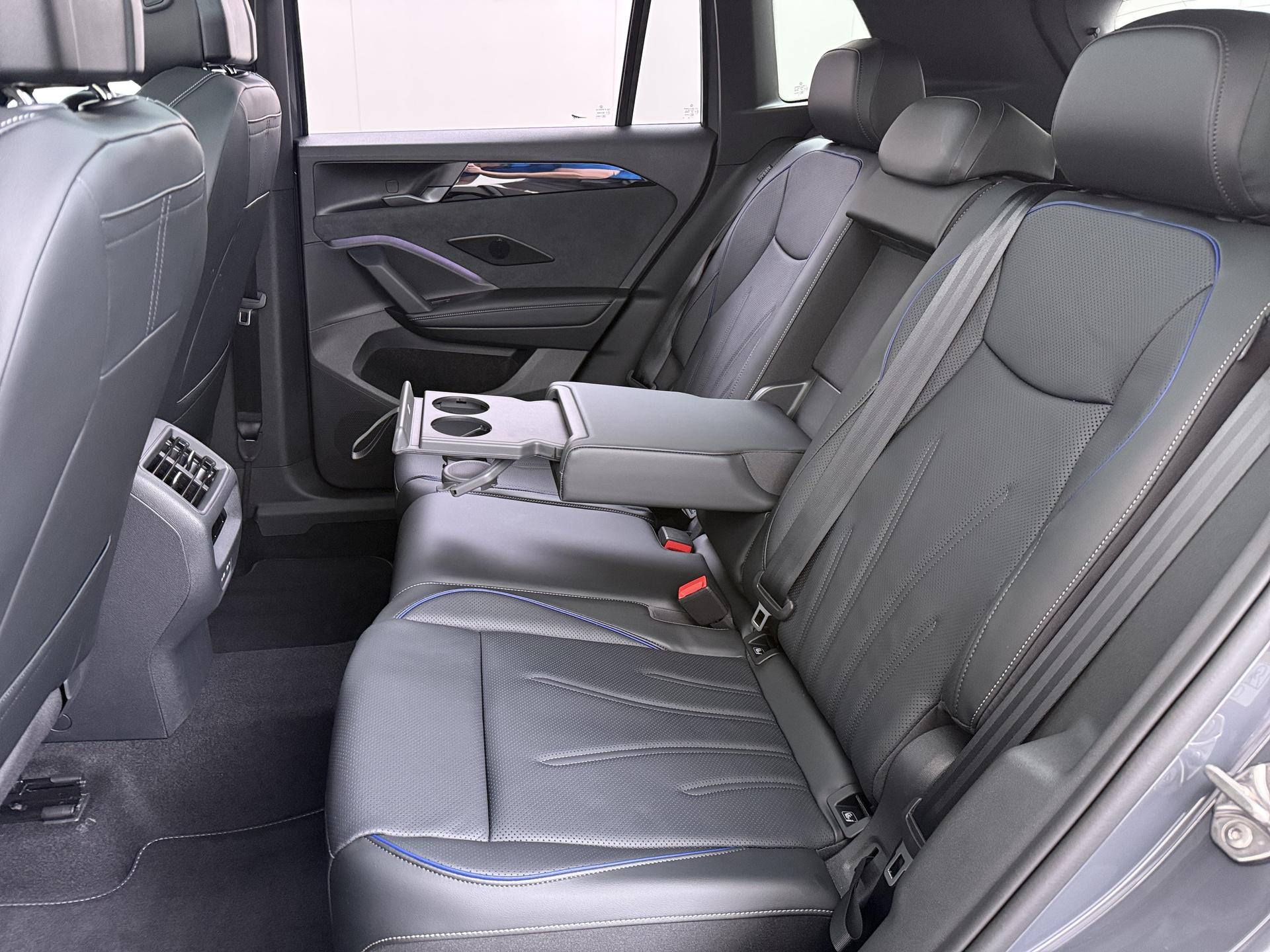 Volkswagen Tiguan 1.5 eTSI R-Line Edition 19