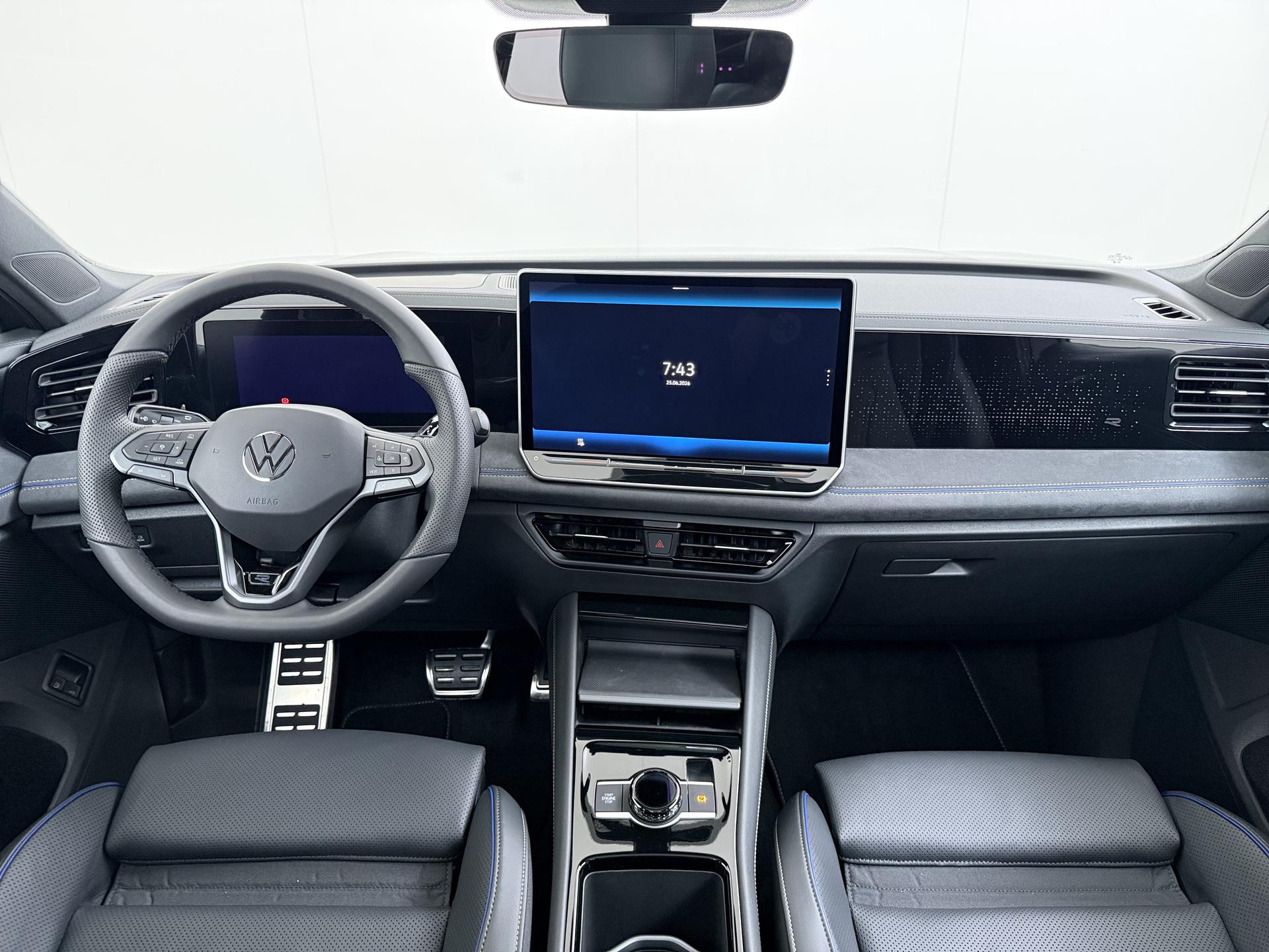 Volkswagen Tiguan 1.5 eTSI R-Line Edition 21