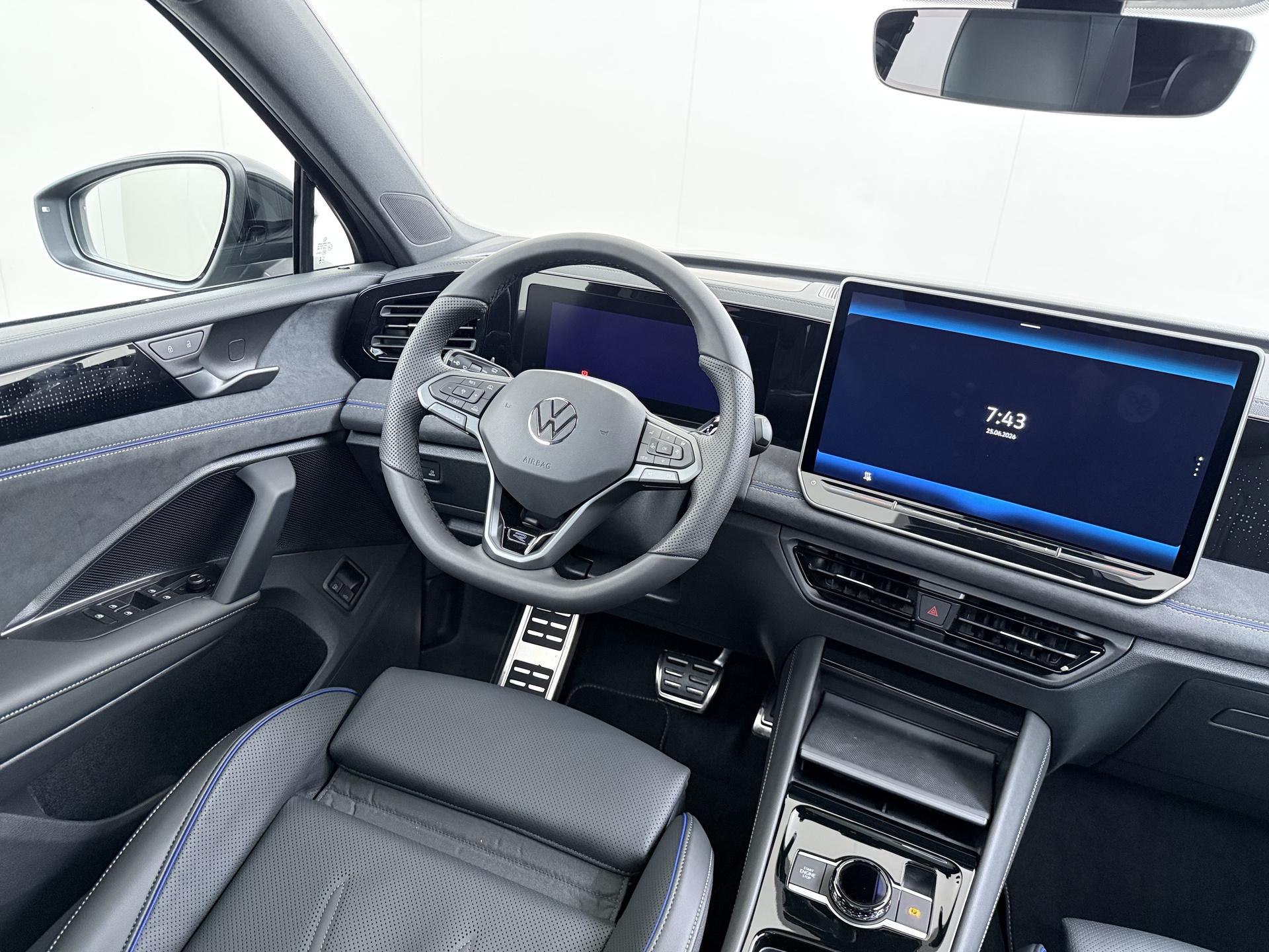 Volkswagen Tiguan 1.5 eTSI R-Line Edition 22