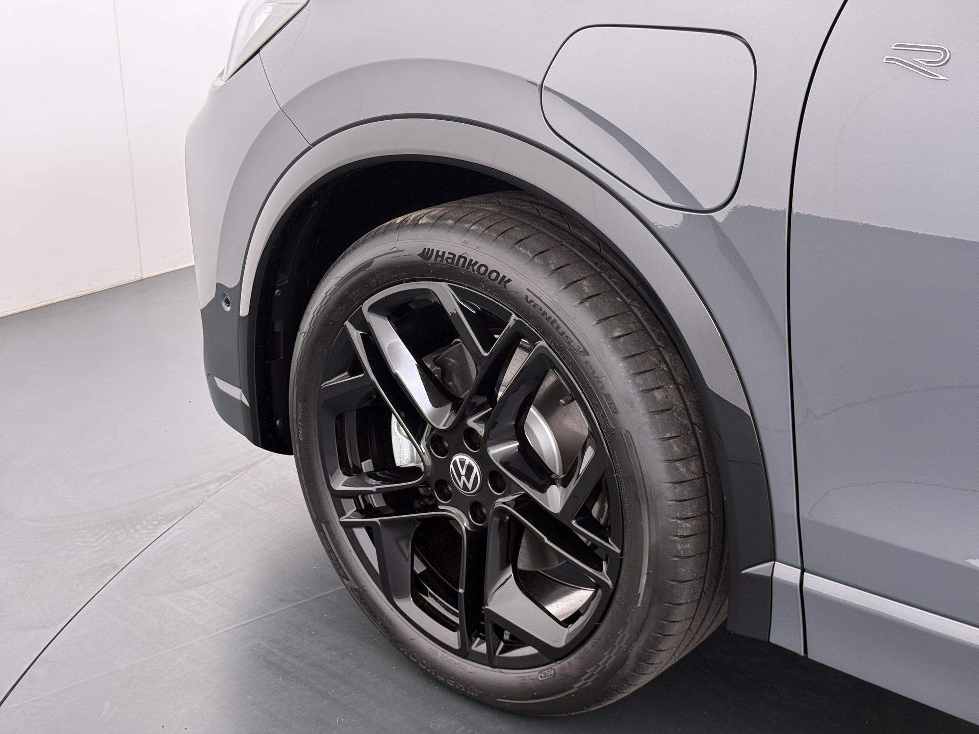 Volkswagen Tiguan 1.5 eTSI R-Line Edition 9