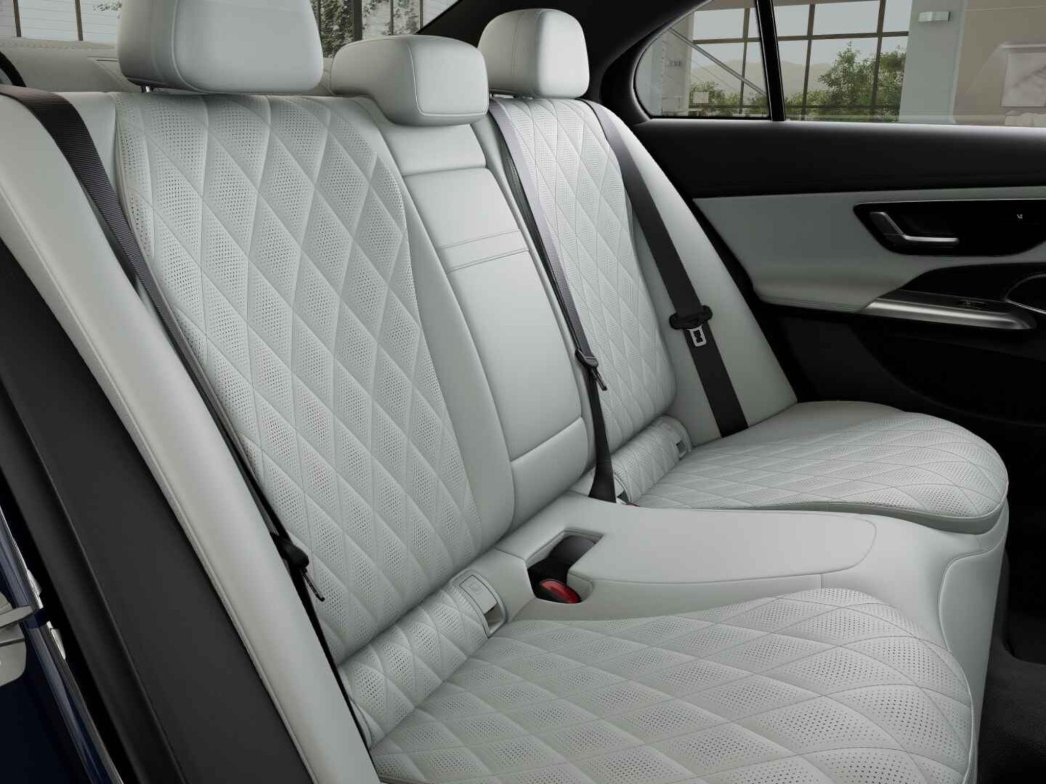 Mercedes-Benz E-klasse 400 e 4MATIC Exclusive Line 11