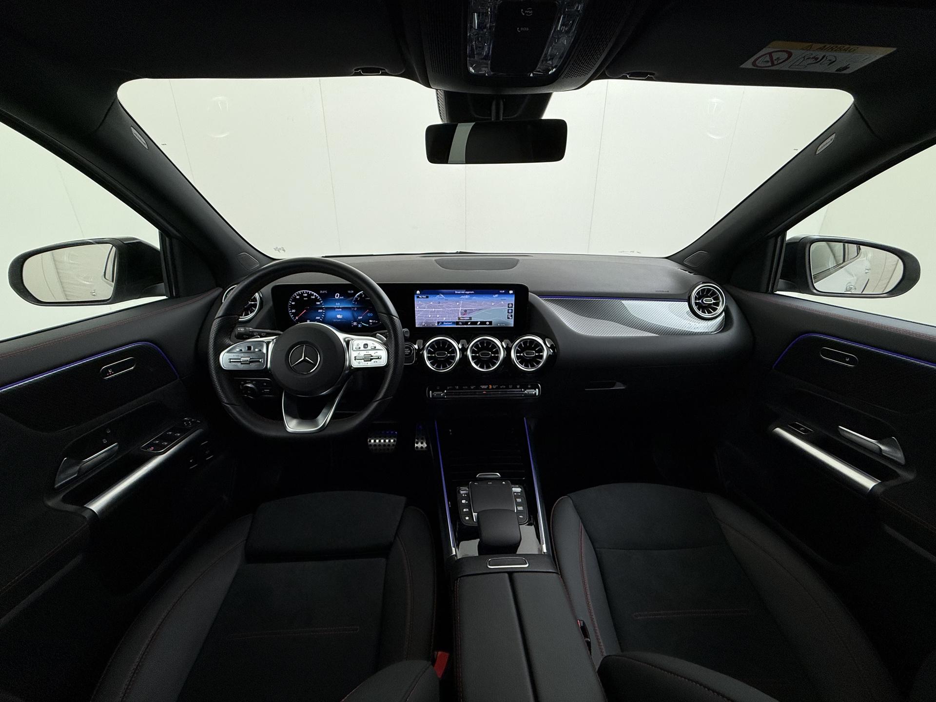 Mercedes-Benz GLA-klasse 250 e AMG Line 28
