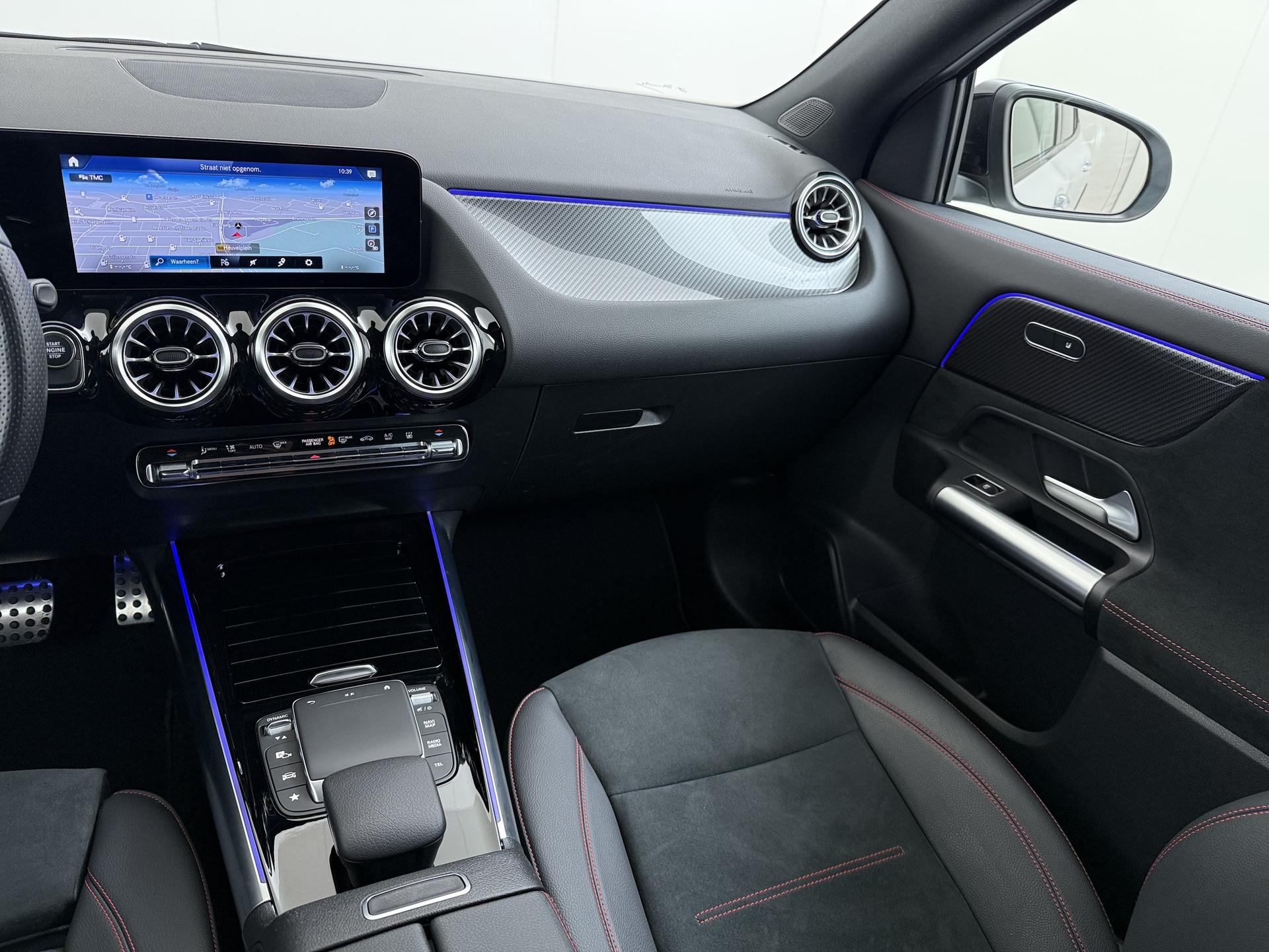 Mercedes-Benz GLA-klasse 250 e AMG Line 30