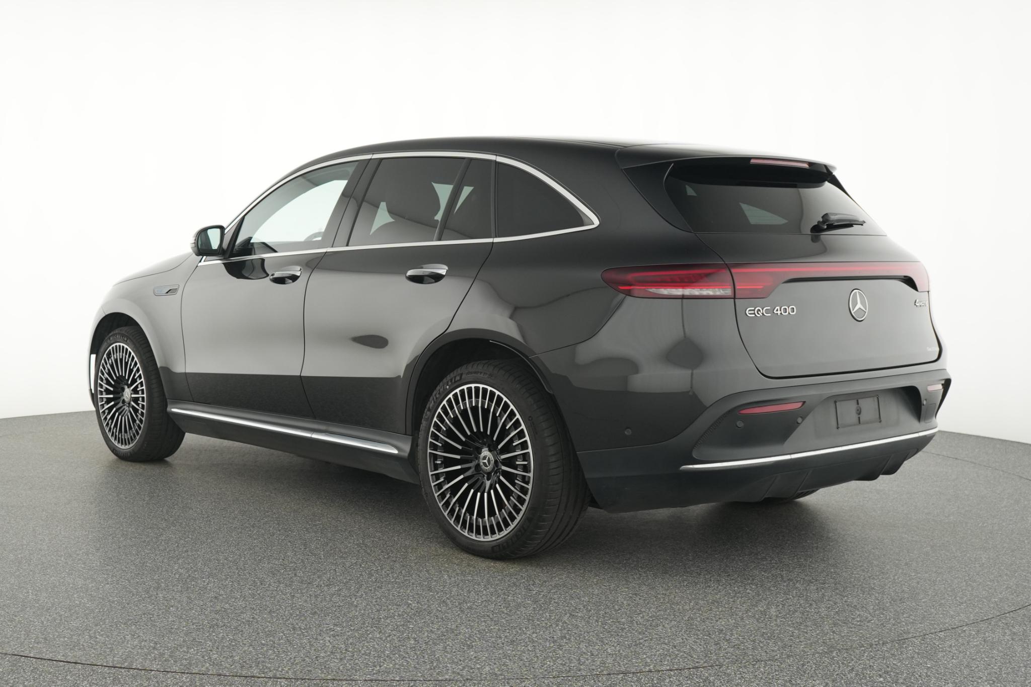 Mercedes-Benz EQC 400 4MATIC AMG Line Premium Plus 80 kWh Accu 2