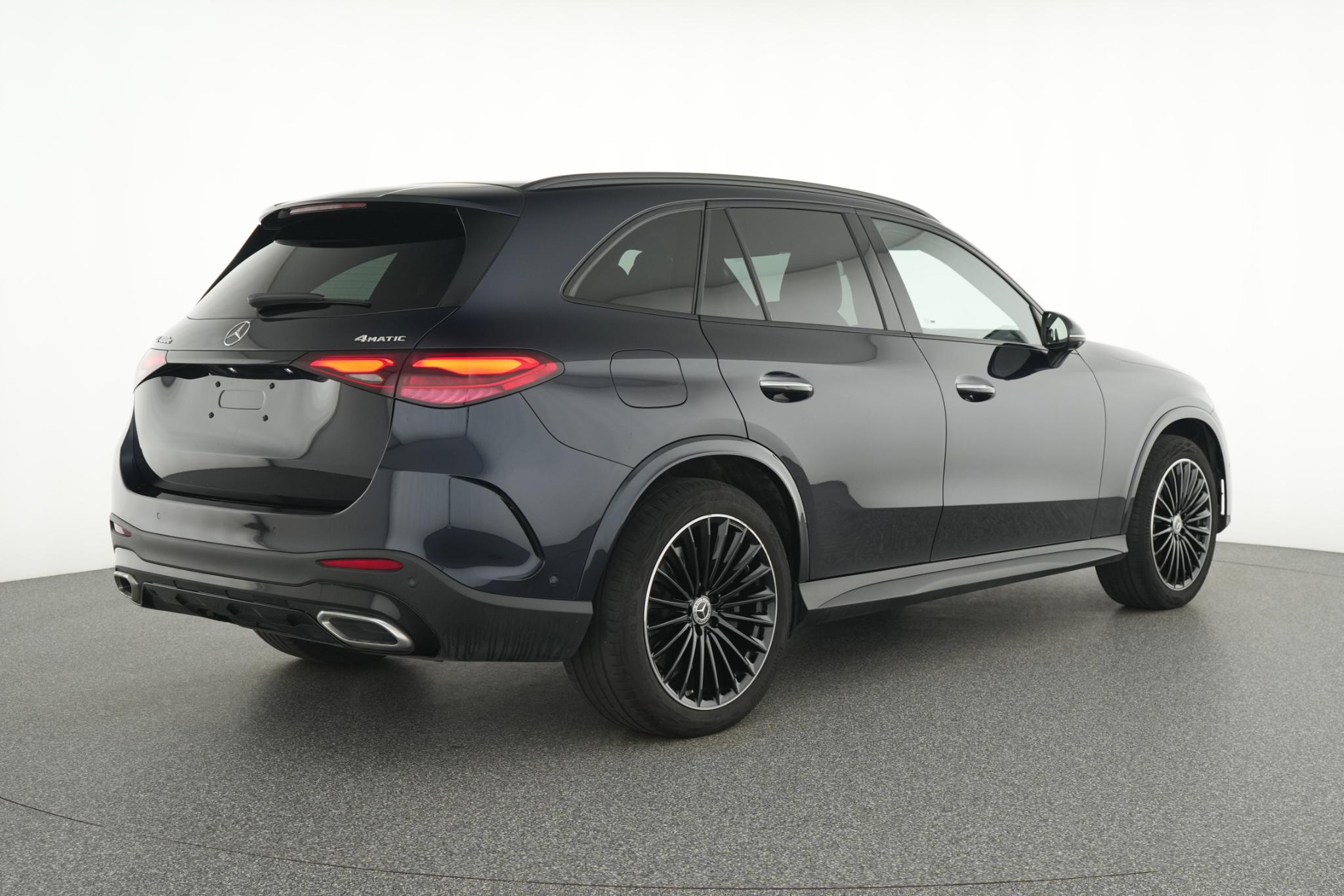 Mercedes-Benz GLC-klasse 400e 4MATIC AMG Premium Plus 4