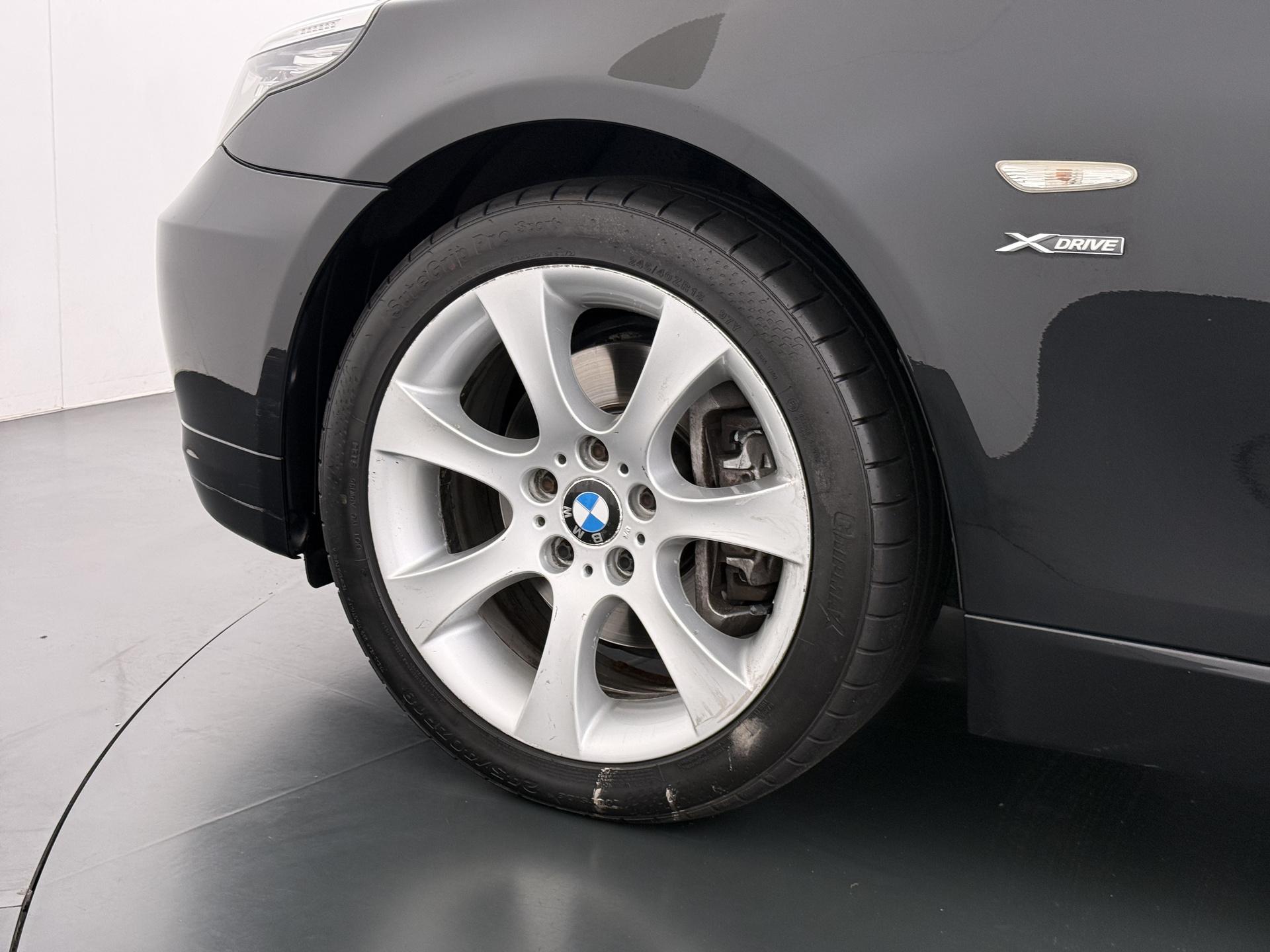 BMW 5-serie Touring 530xi 10