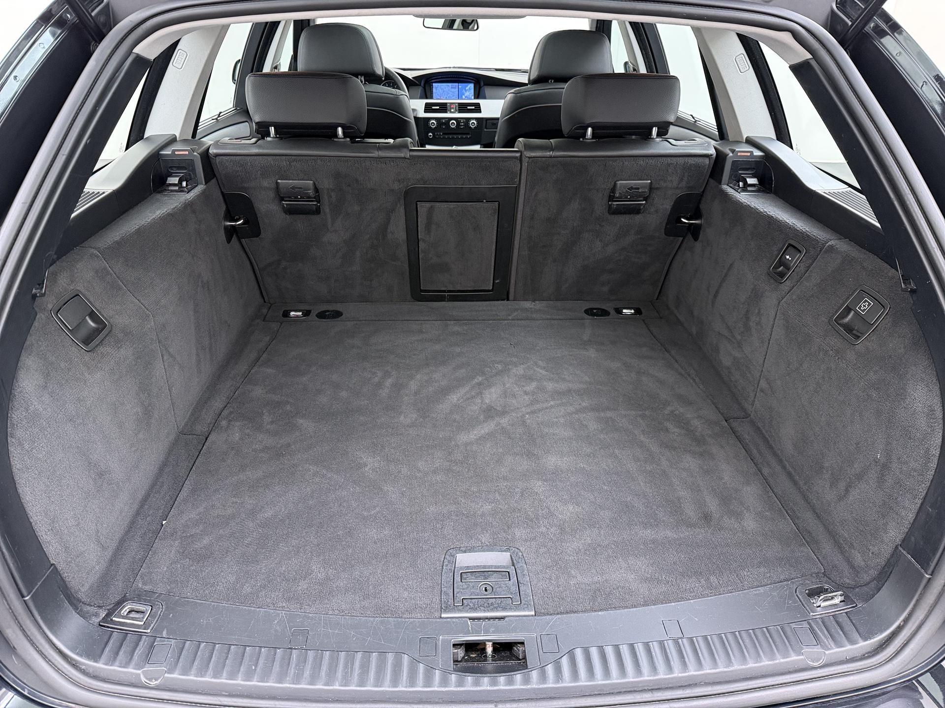 BMW 5-serie Touring 530xi 19