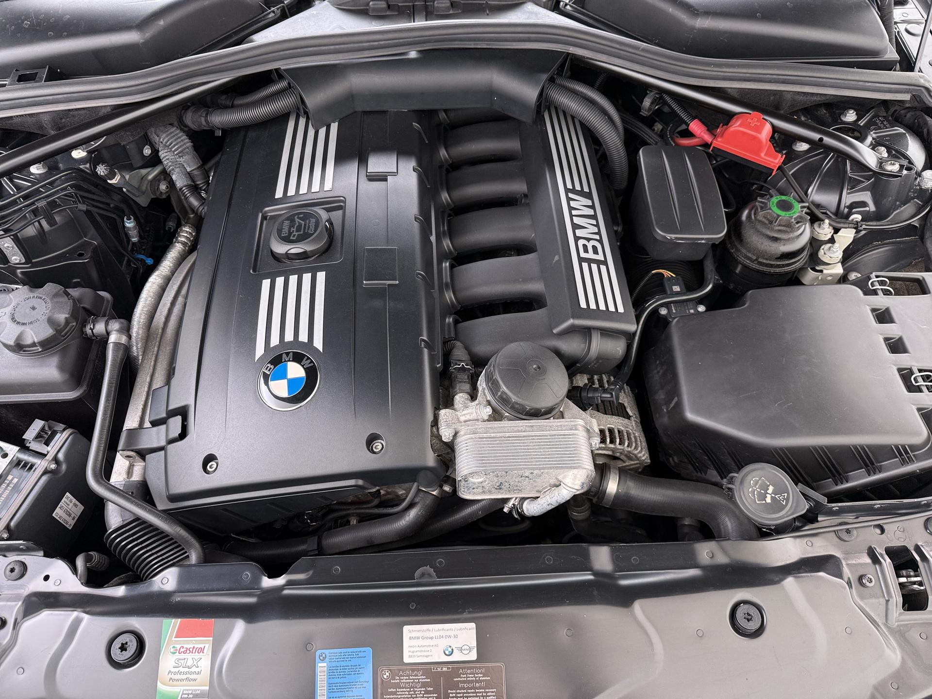 BMW 5-serie Touring 530xi 21