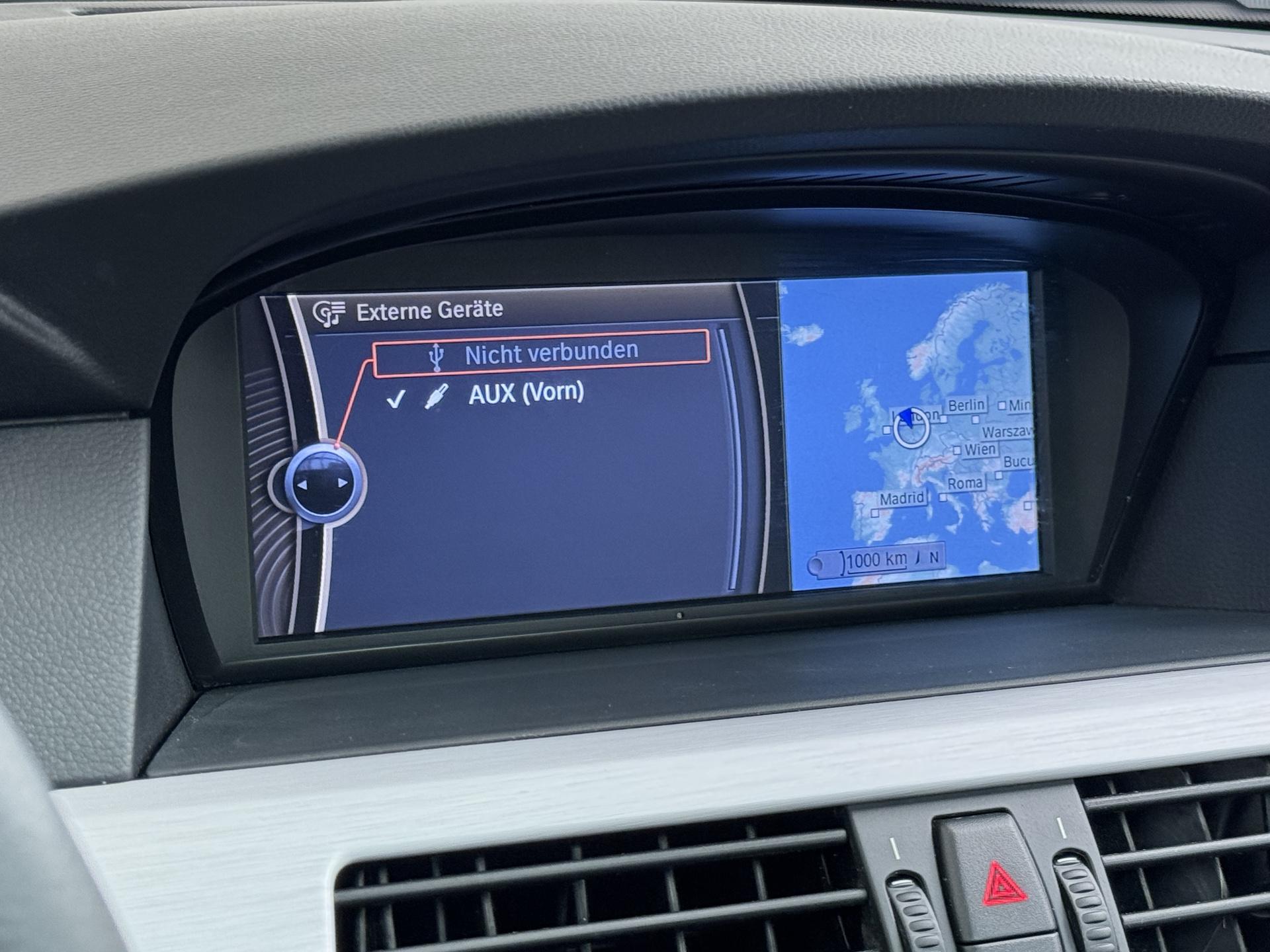 BMW 5-serie Touring 530xi 33