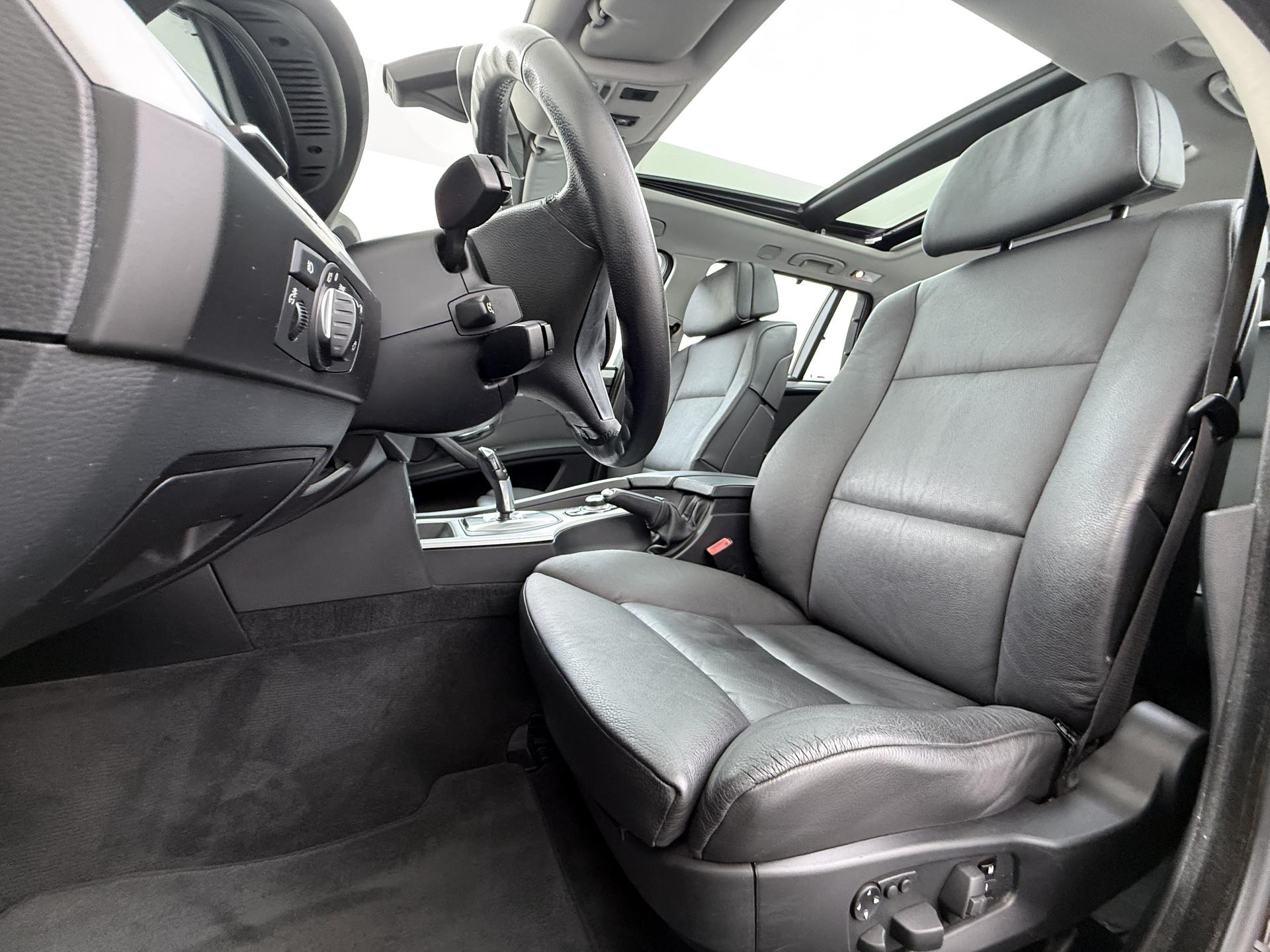 BMW 5-serie Touring 530xi 6