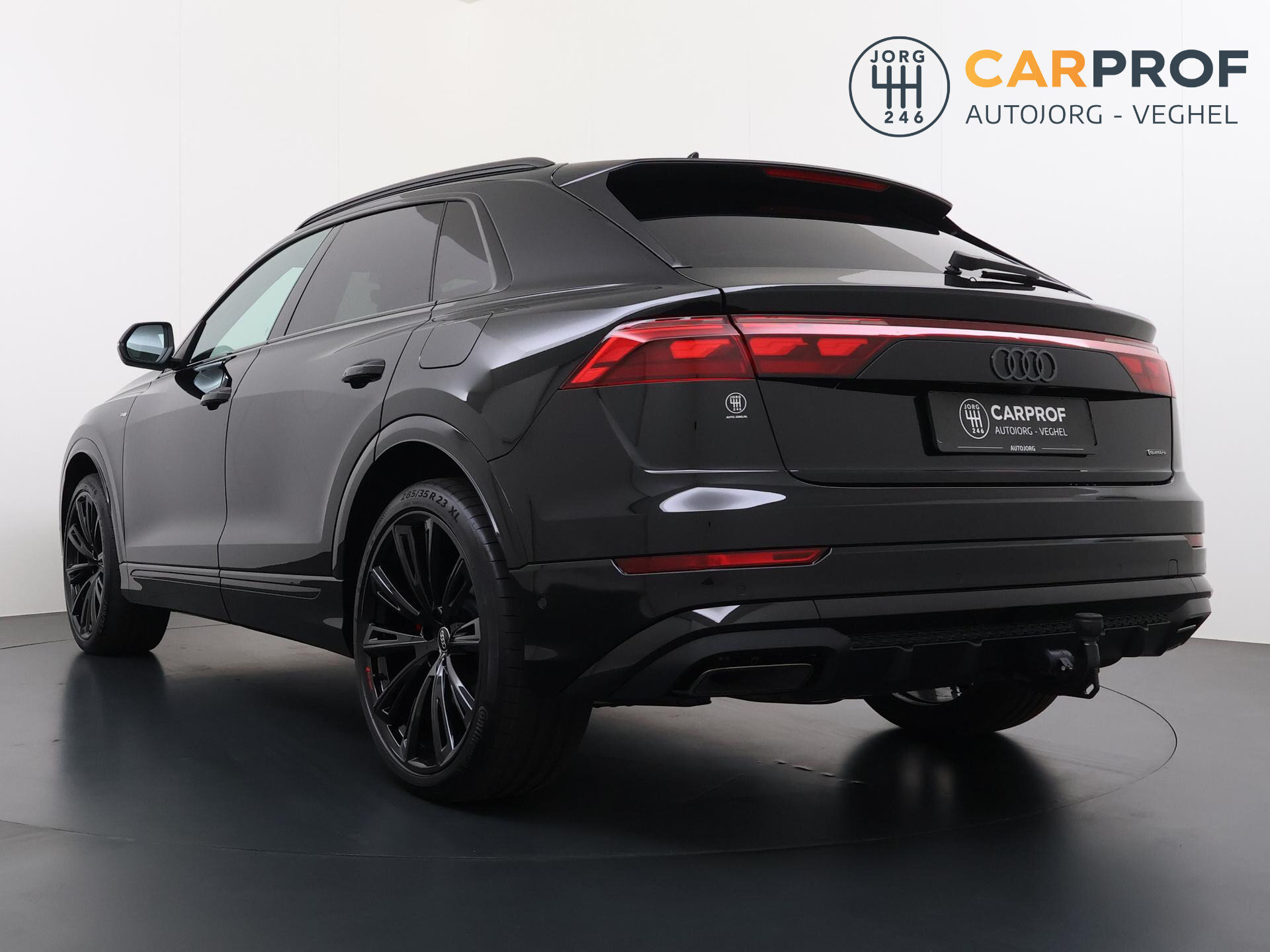 Audi Q8 55 TFSI e quattro Pro Line S 1