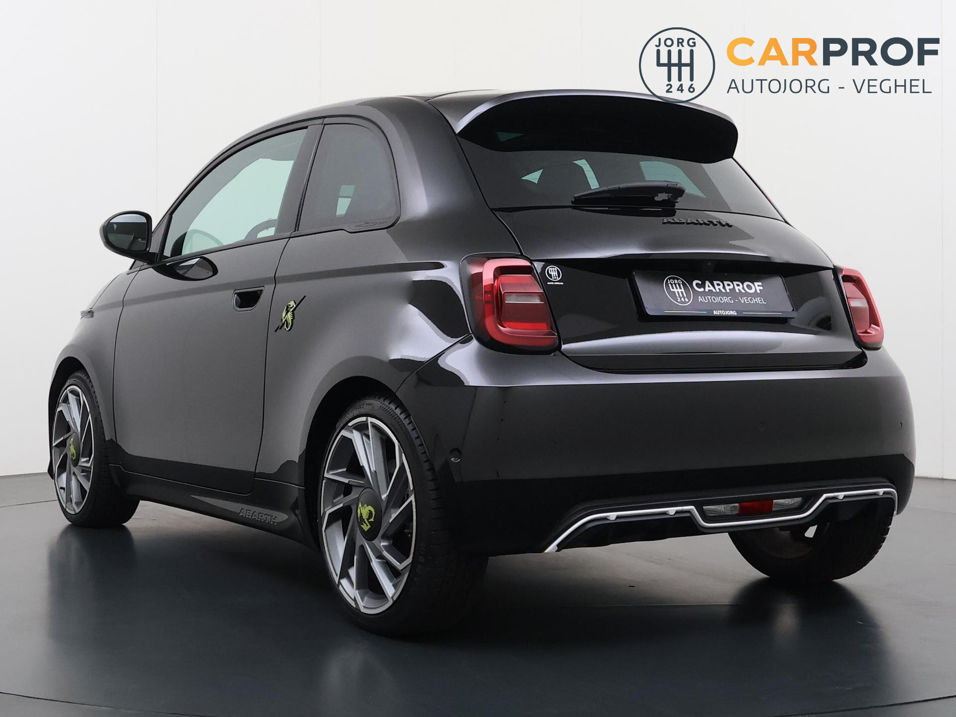 Abarth 500E Turismo 42 kWh 1