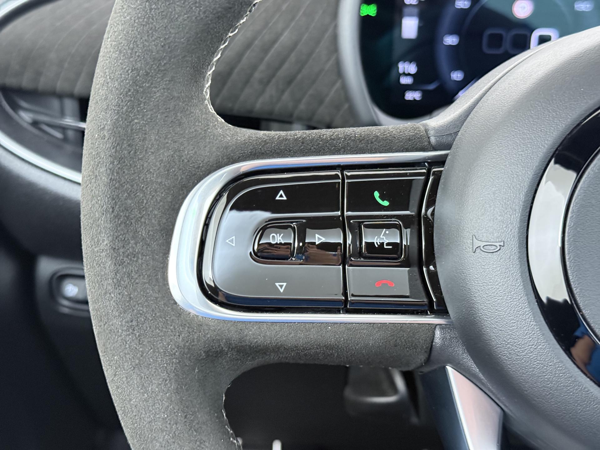 Abarth 500E Turismo 42 kWh 21