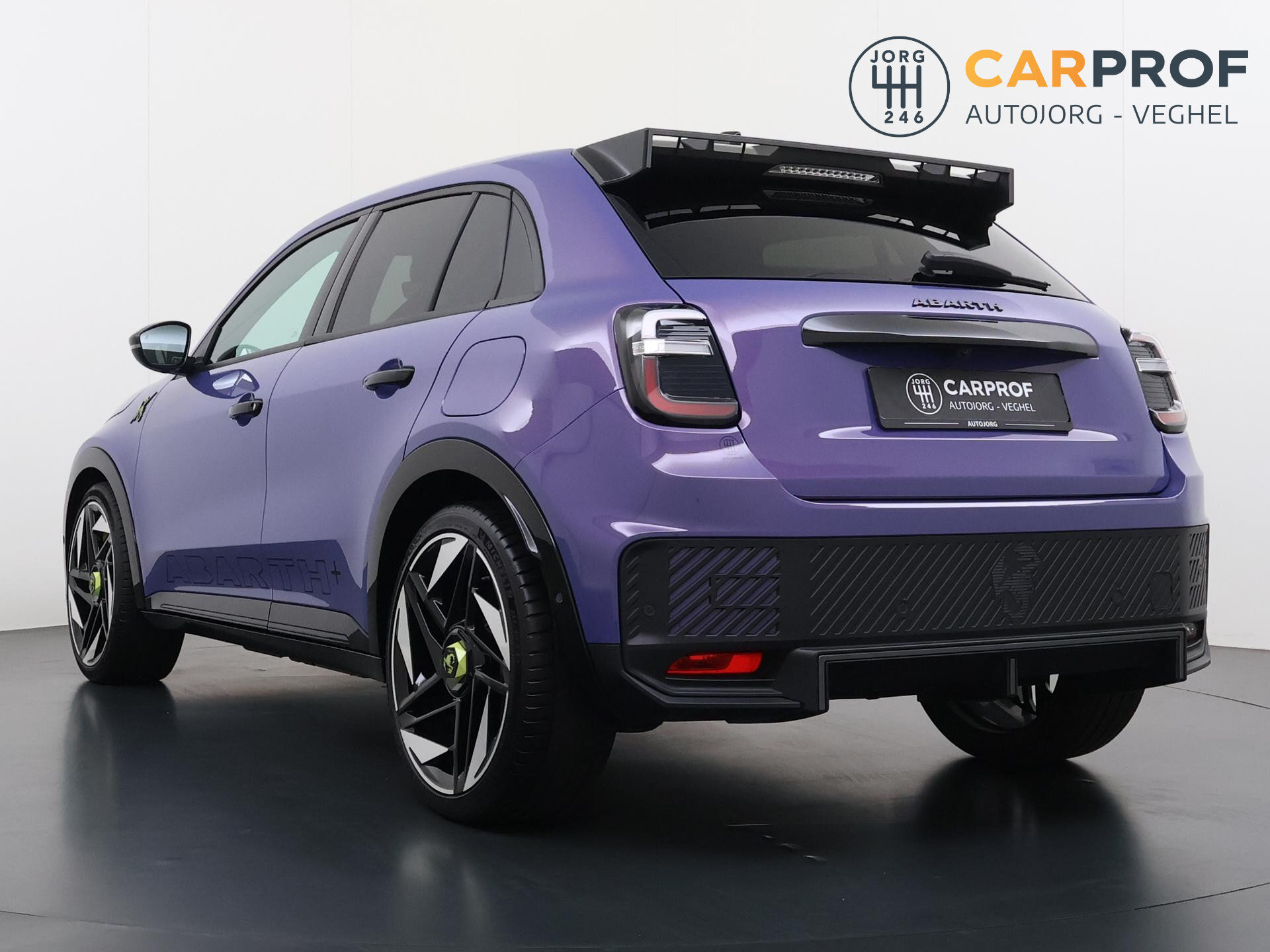 Abarth 600E Scorpionissima 54 kWh 1